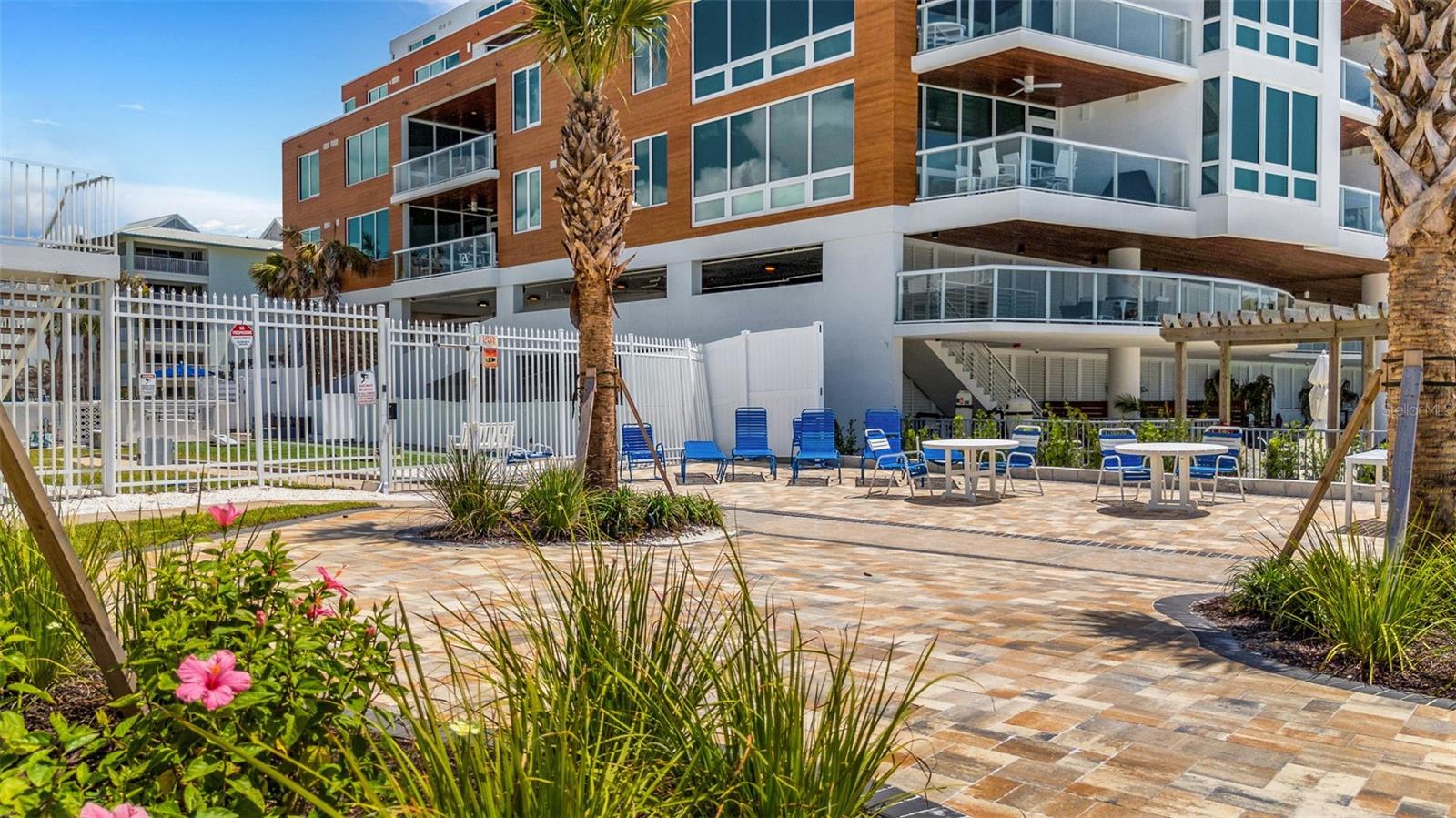1129 SEASIDE DR #7