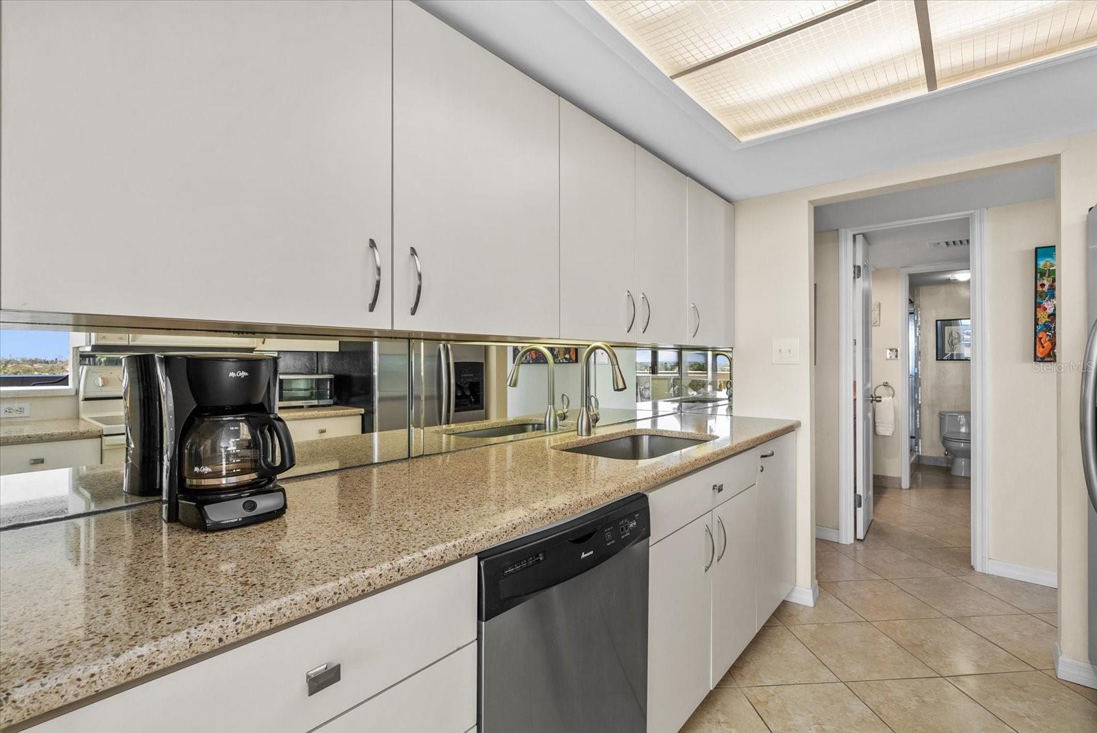 5400 OCEAN BLVD #9-4