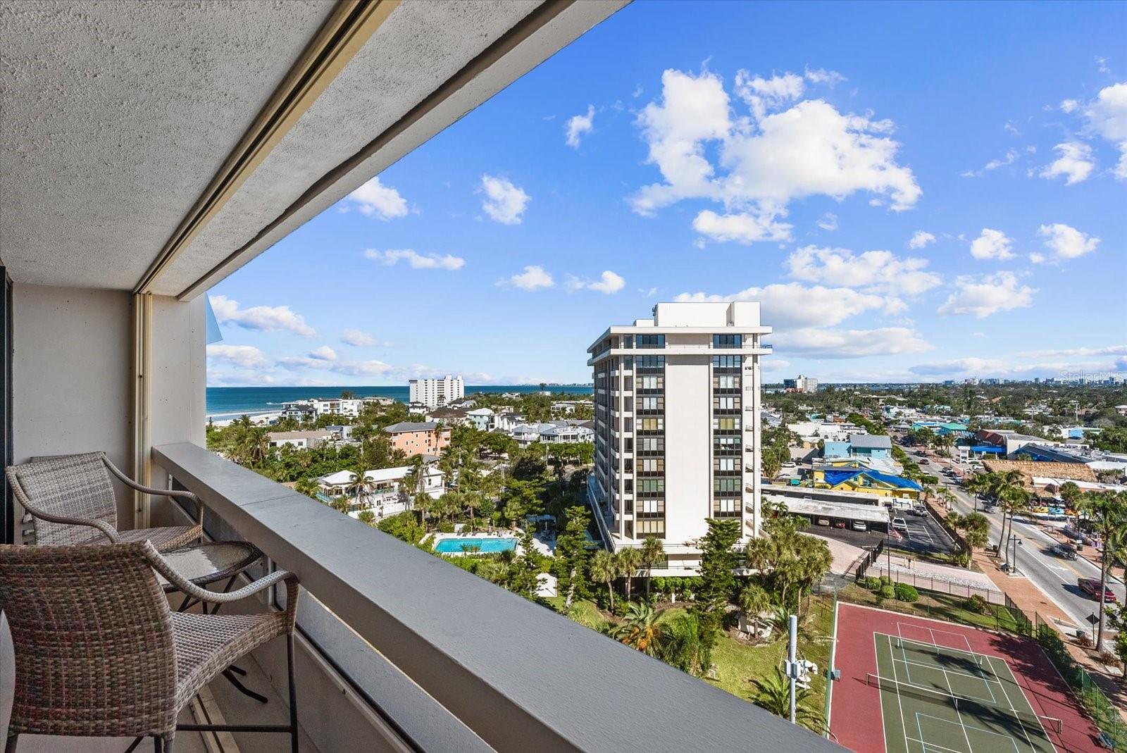 5400 OCEAN BLVD #9-4