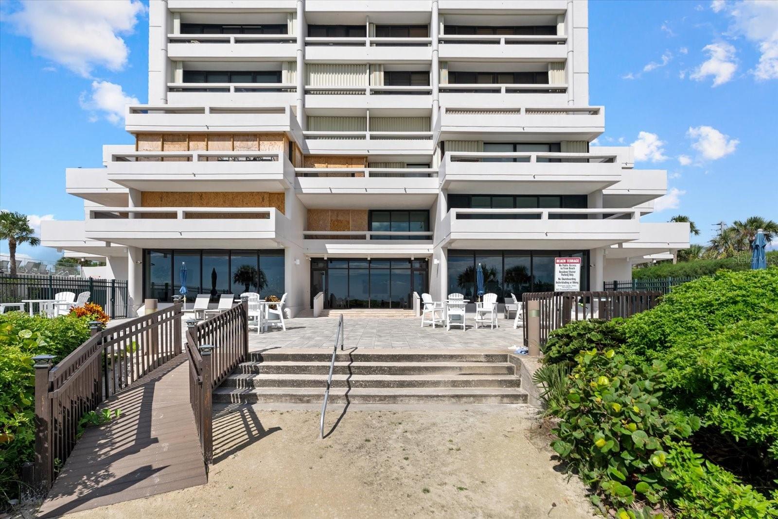 5400 OCEAN BLVD #9-4