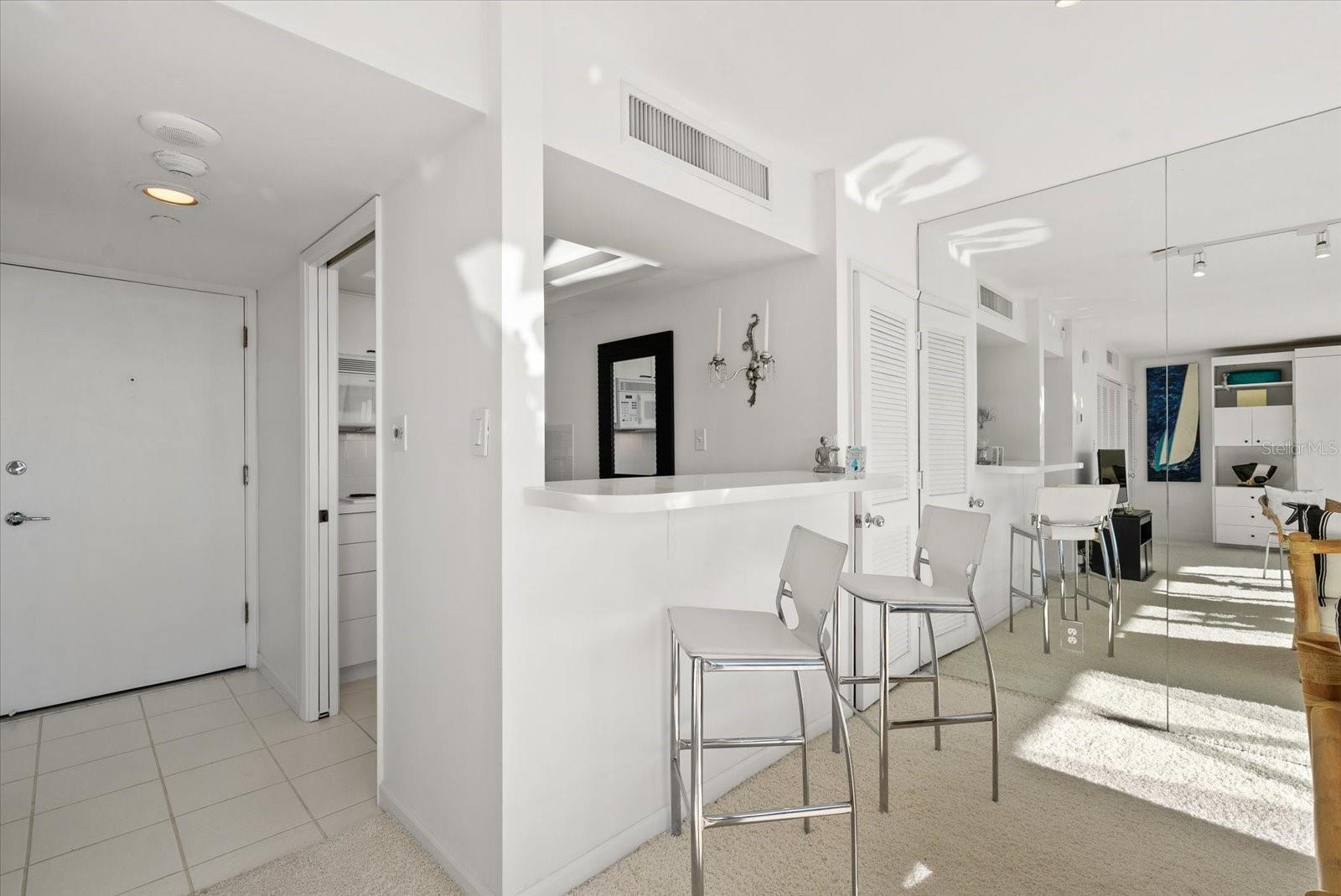 5400 OCEAN BLVD #8-05