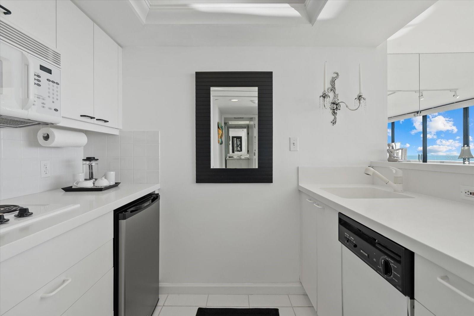 5400 OCEAN BLVD #8-05