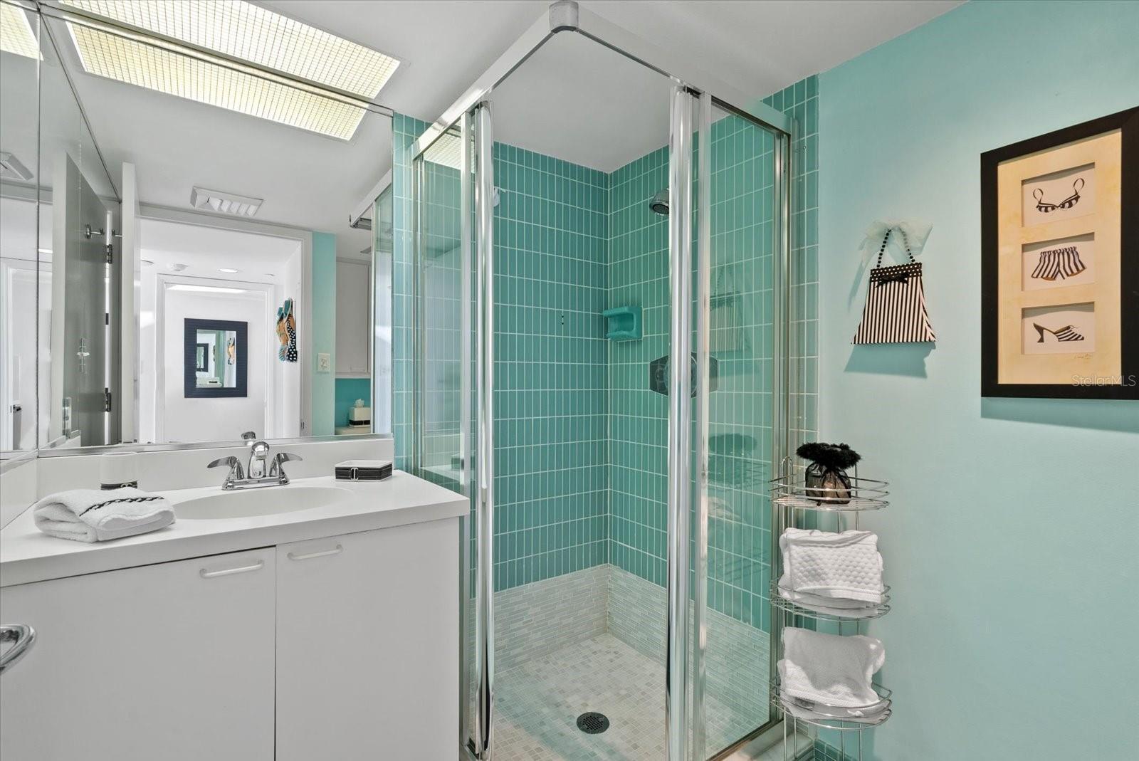 5400 OCEAN BLVD #8-05