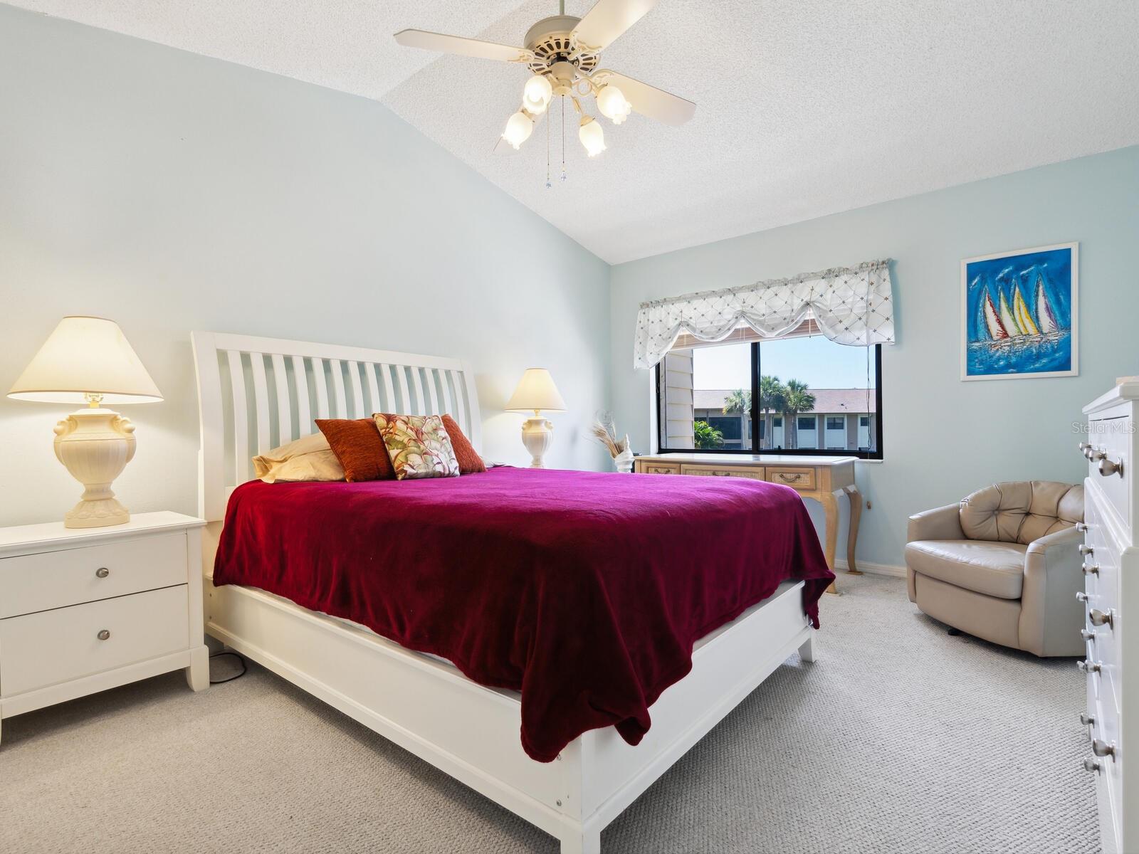 5228 LANDINGS BLVD #202