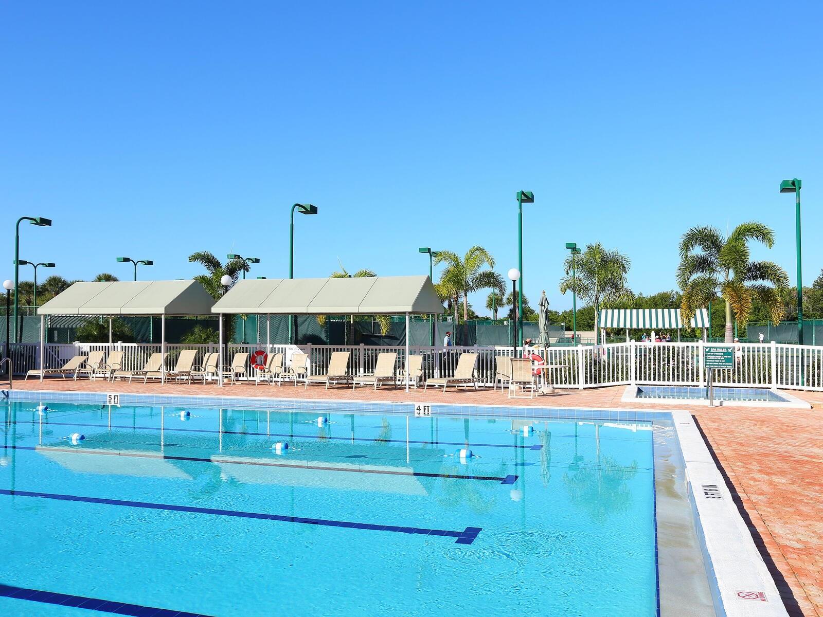 5228 LANDINGS BLVD #202