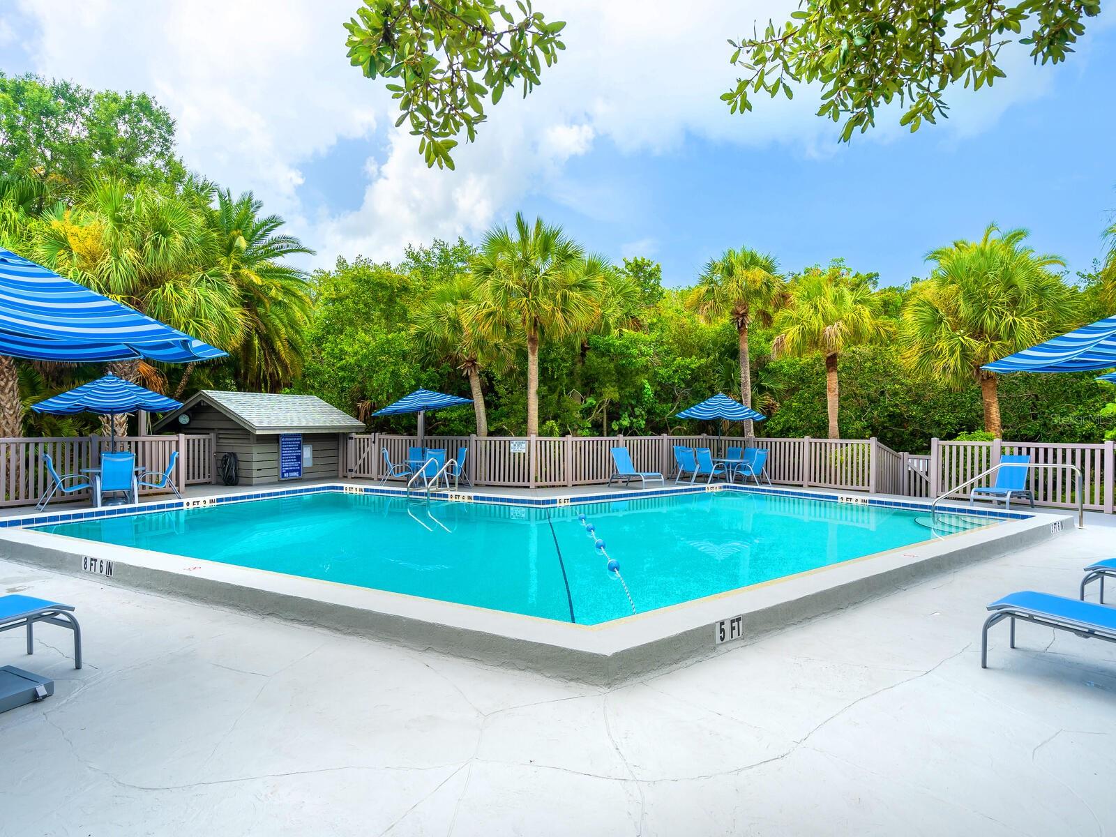 5228 LANDINGS BLVD #202