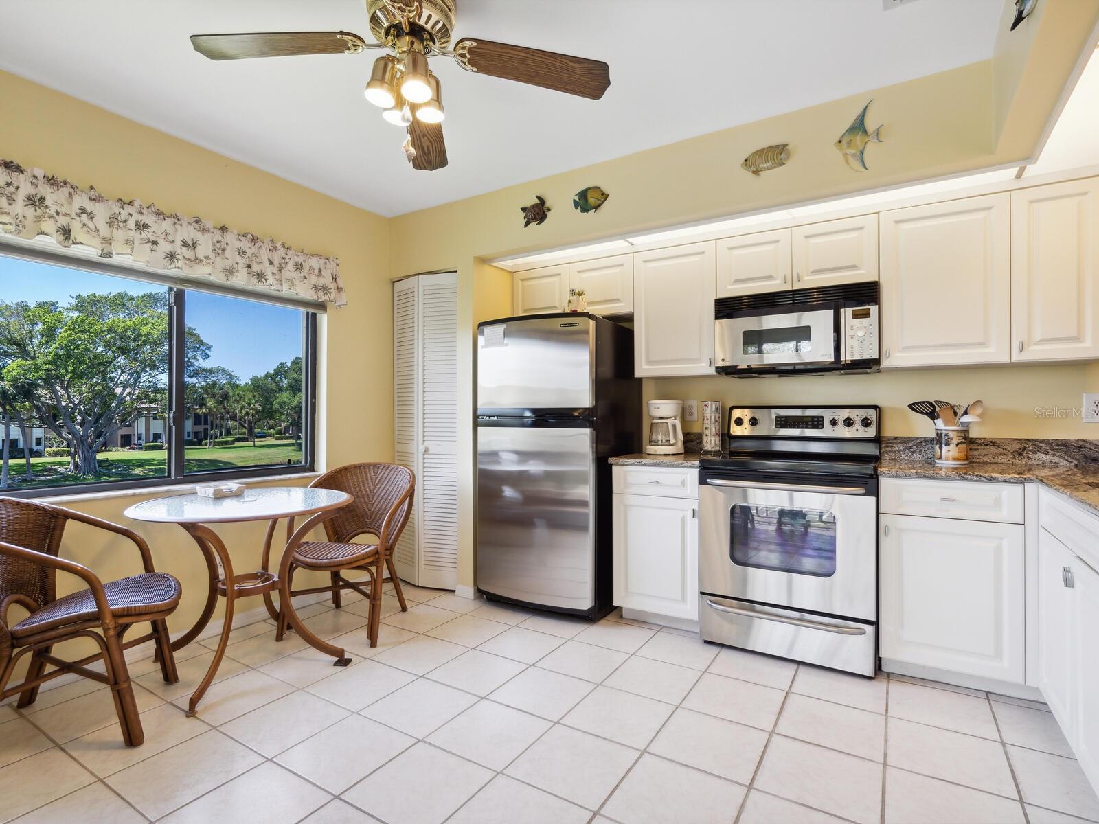 5228 LANDINGS BLVD #202