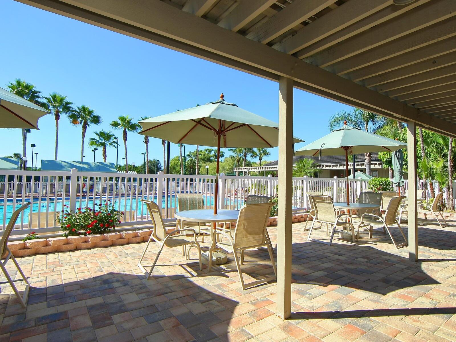 5228 LANDINGS BLVD #202