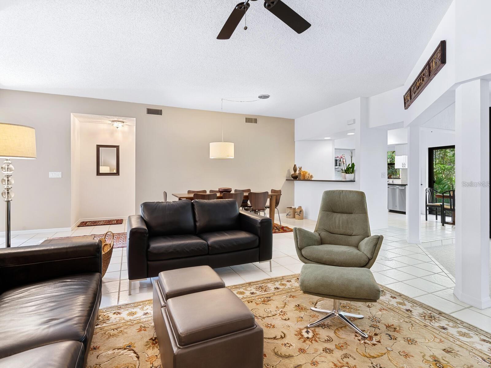 1678 STARLING DR #102