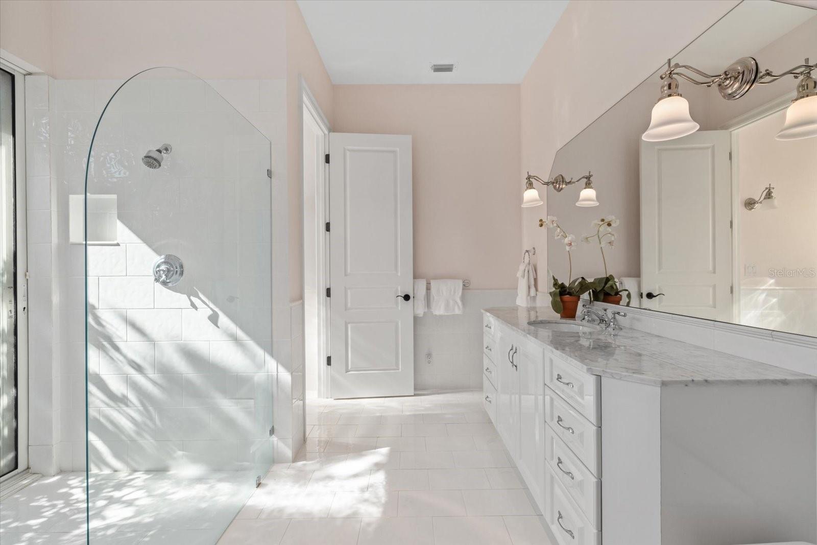 4939 PEREGRINE POINT WAY