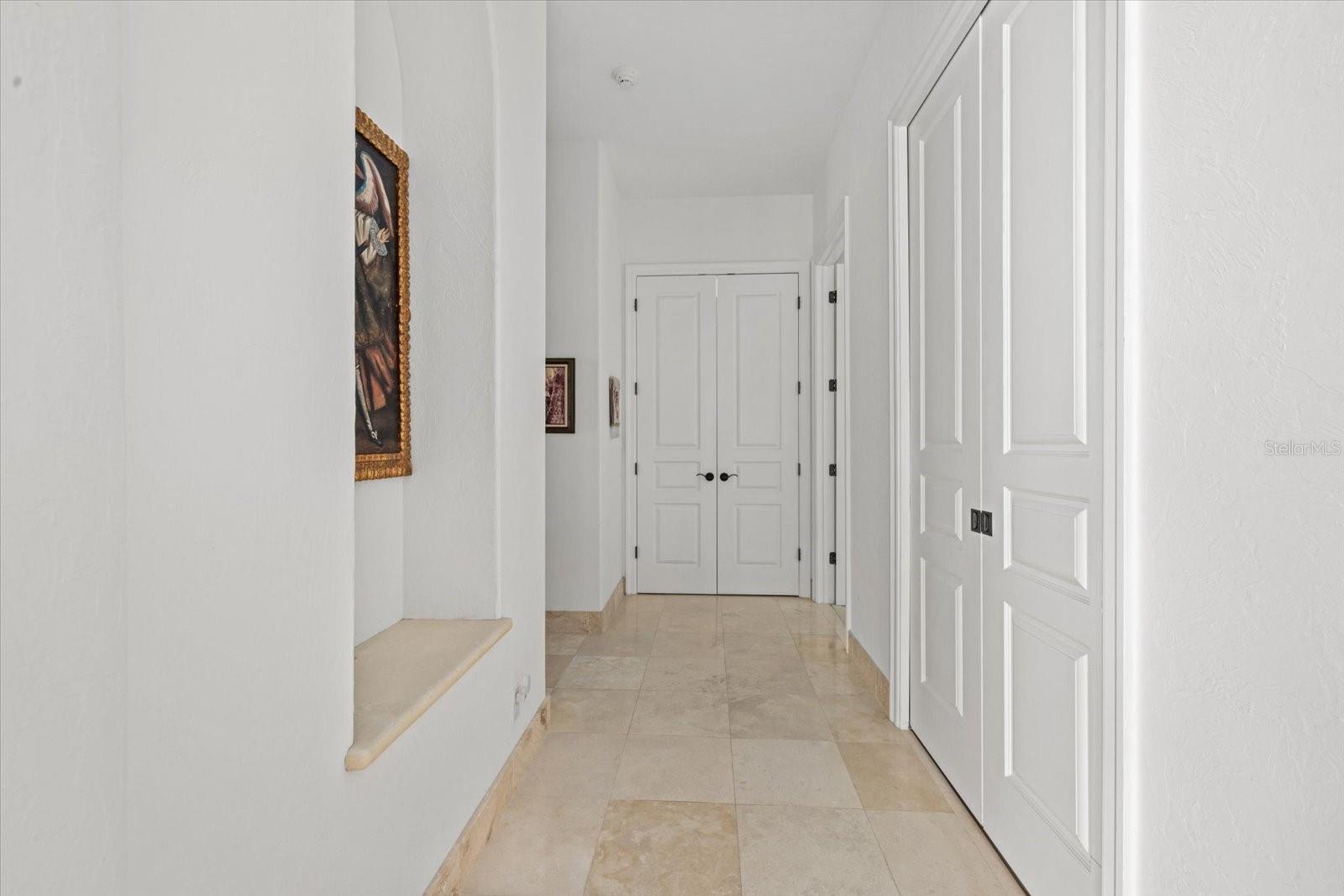 4939 PEREGRINE POINT WAY