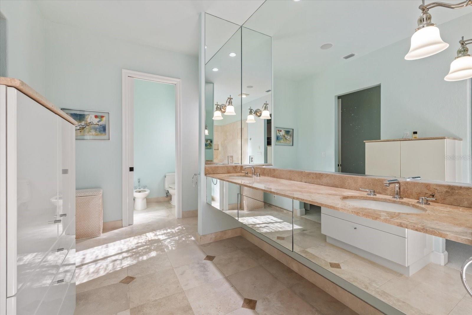 4939 PEREGRINE POINT WAY