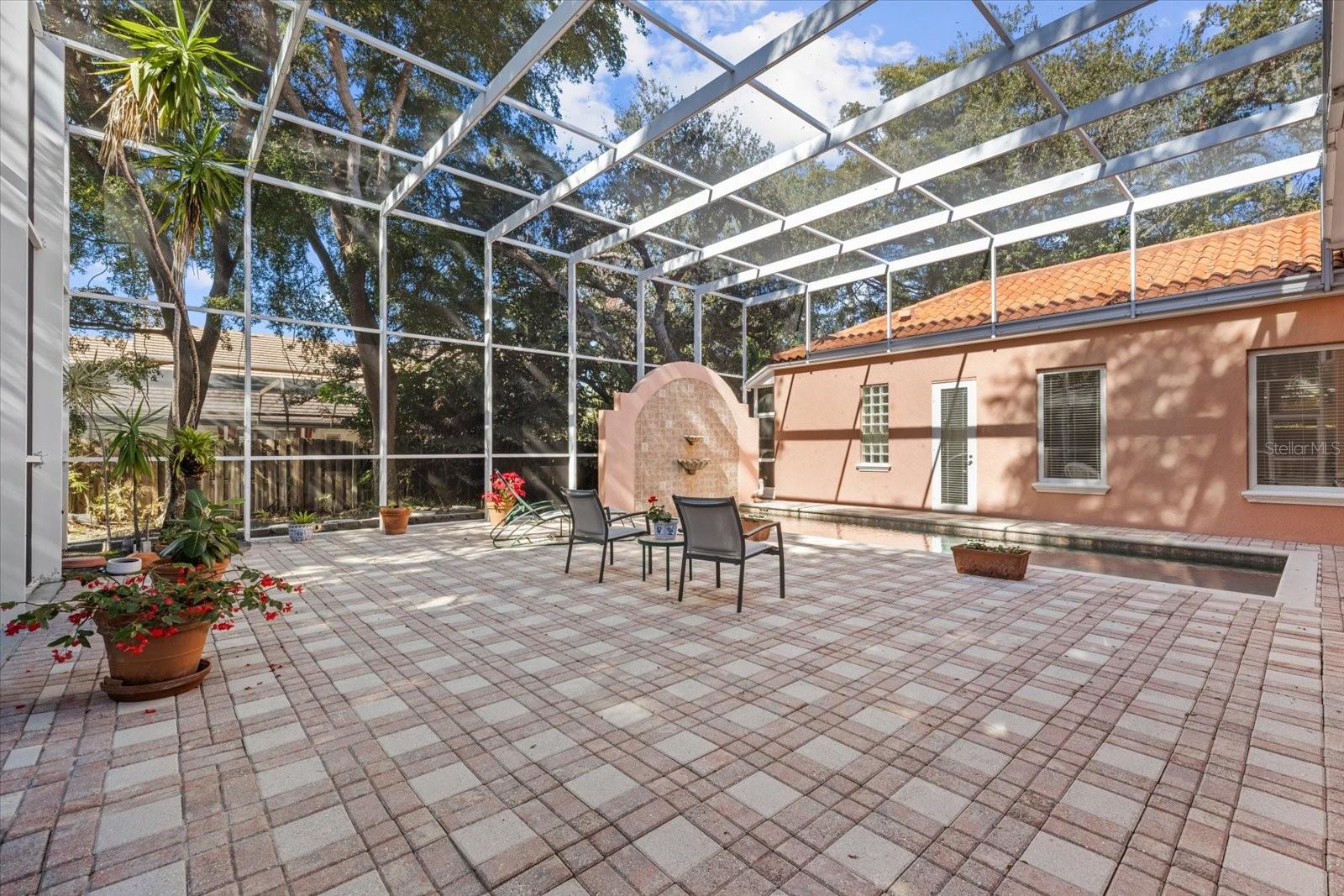 4939 PEREGRINE POINT WAY