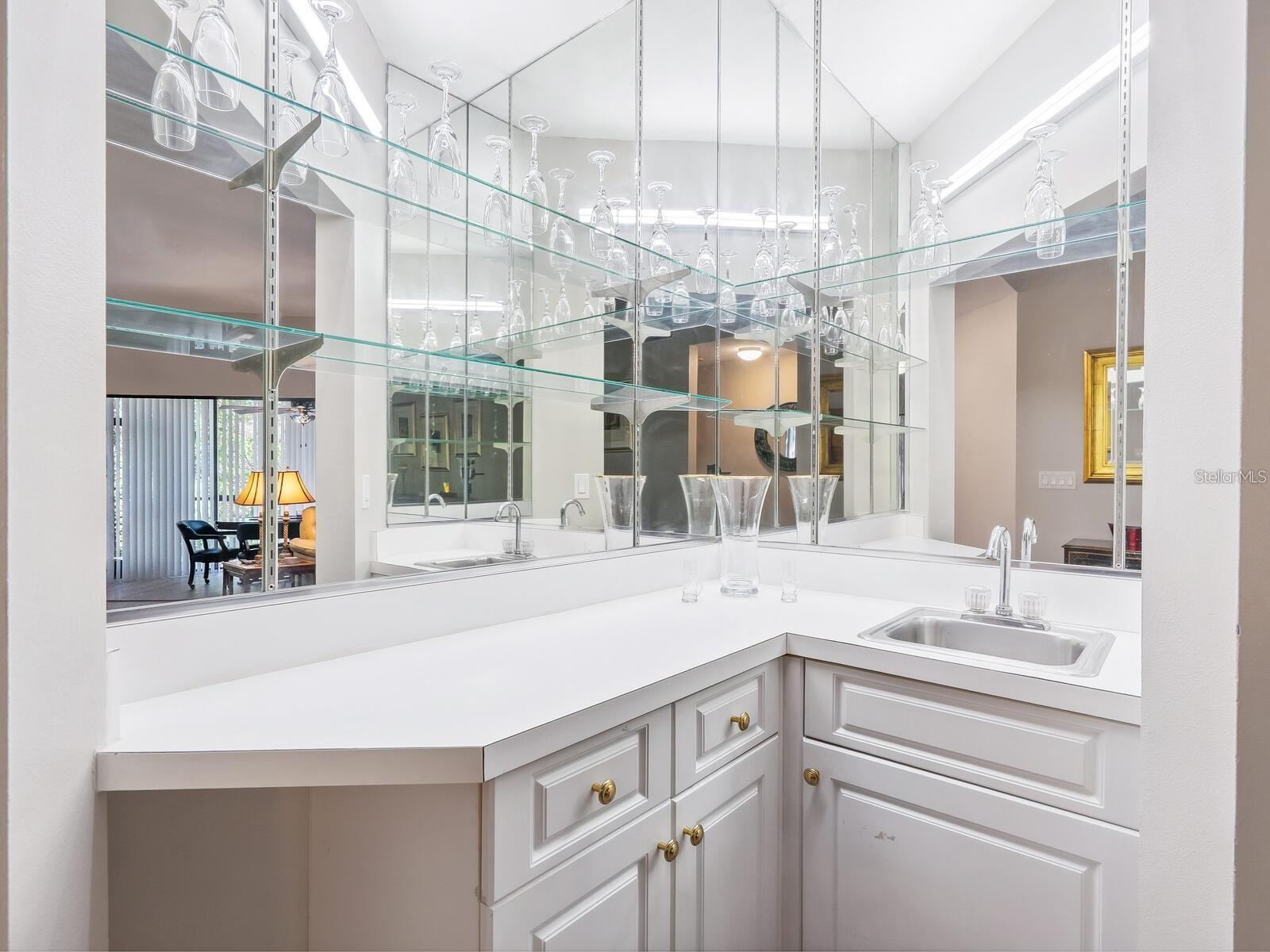 1680 STARLING DR #101