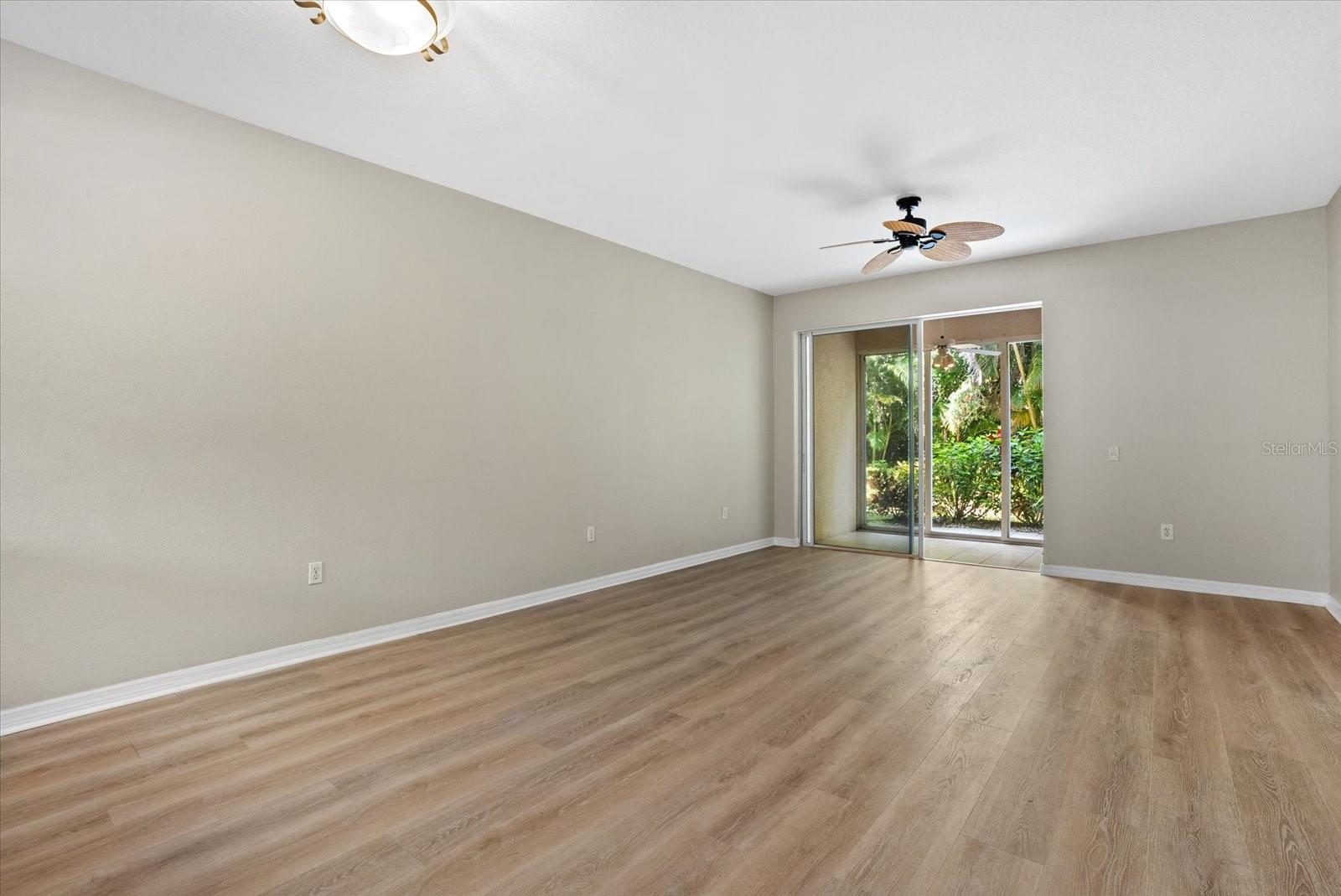 4275 CASTLEBRIDGE LN #1312