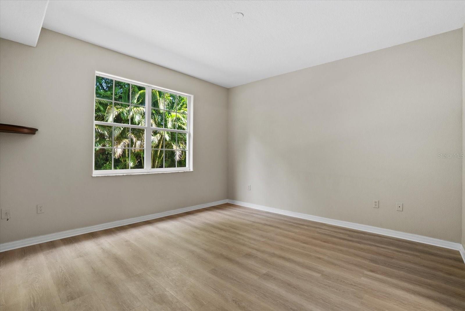 4275 CASTLEBRIDGE LN #1312