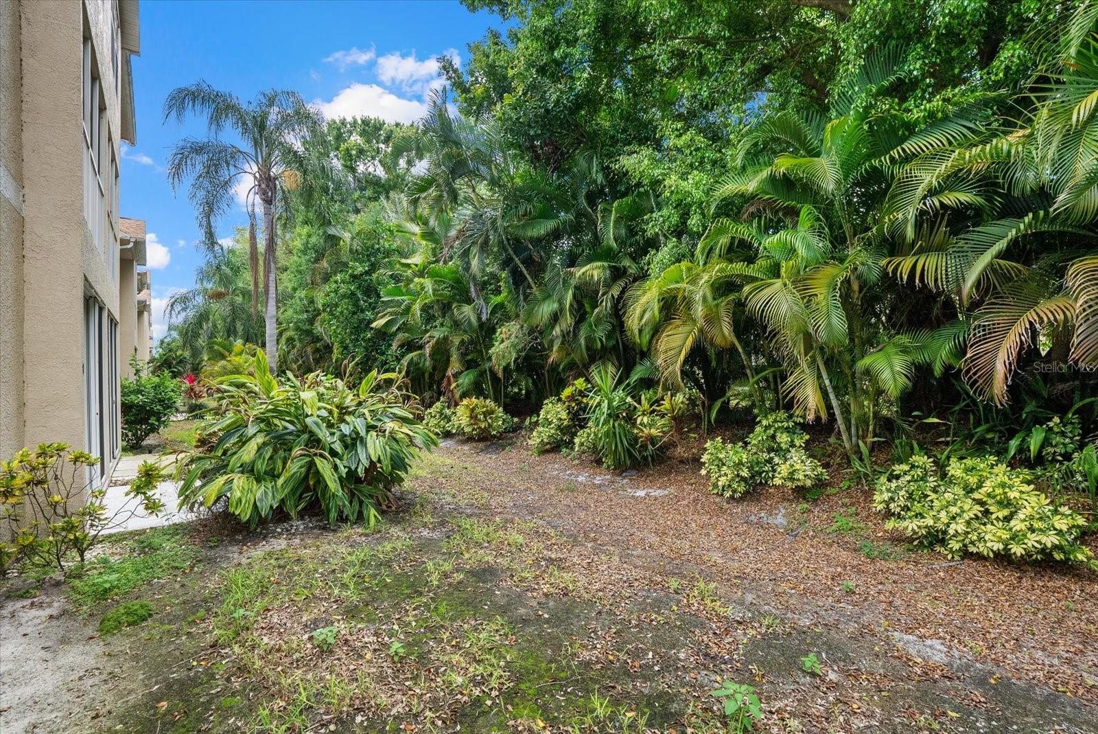 4275 CASTLEBRIDGE LN #1312