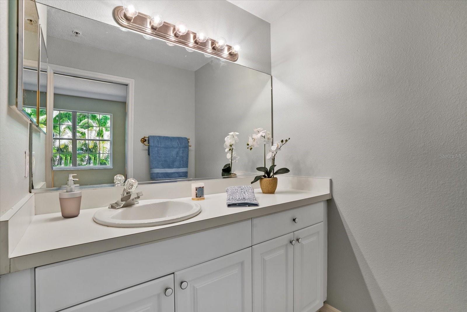 4275 CASTLEBRIDGE LN #1312