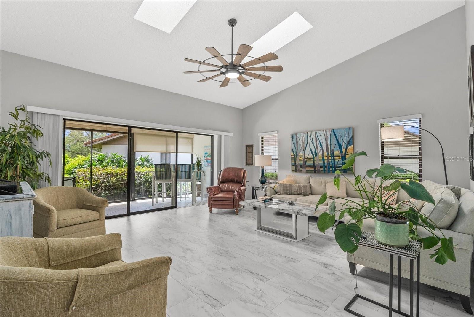 3862 WILSHIRE CIR W #107