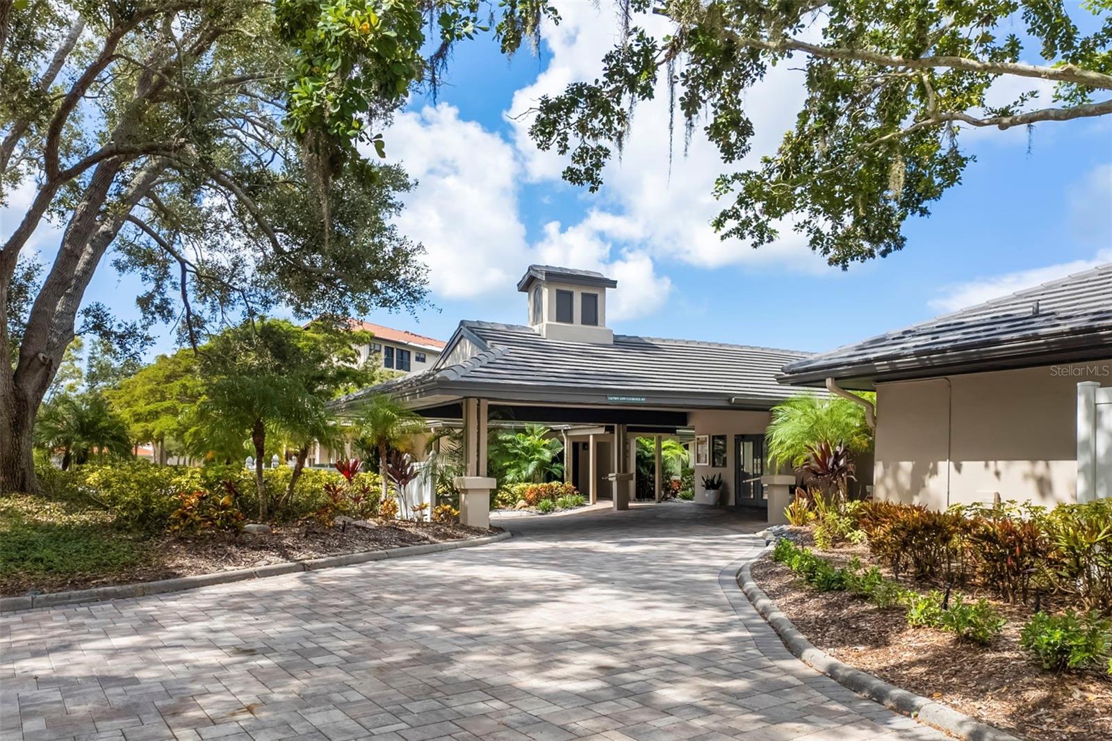 4820 KESTRAL PARK CIR #18