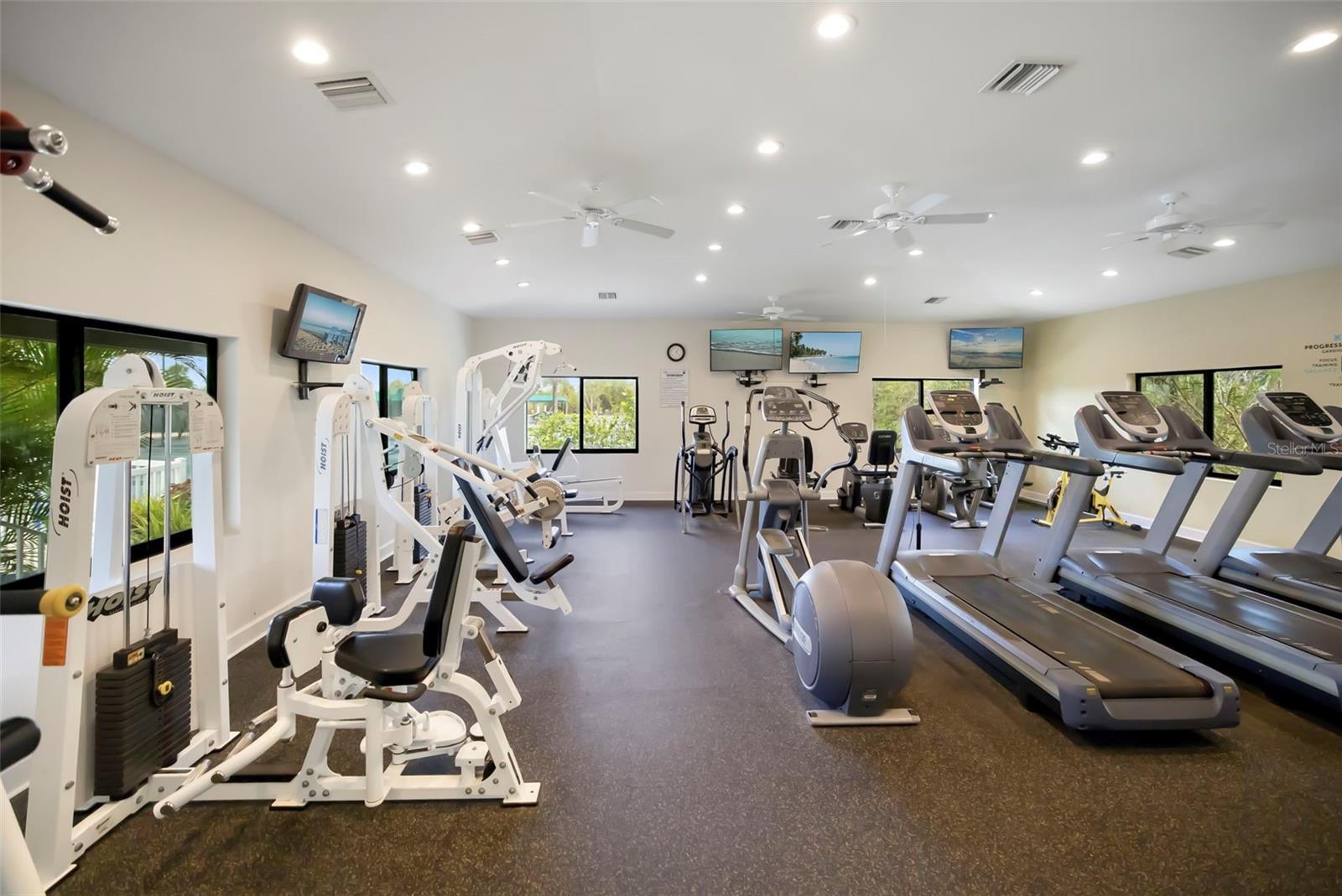 4820 KESTRAL PARK CIR #18
