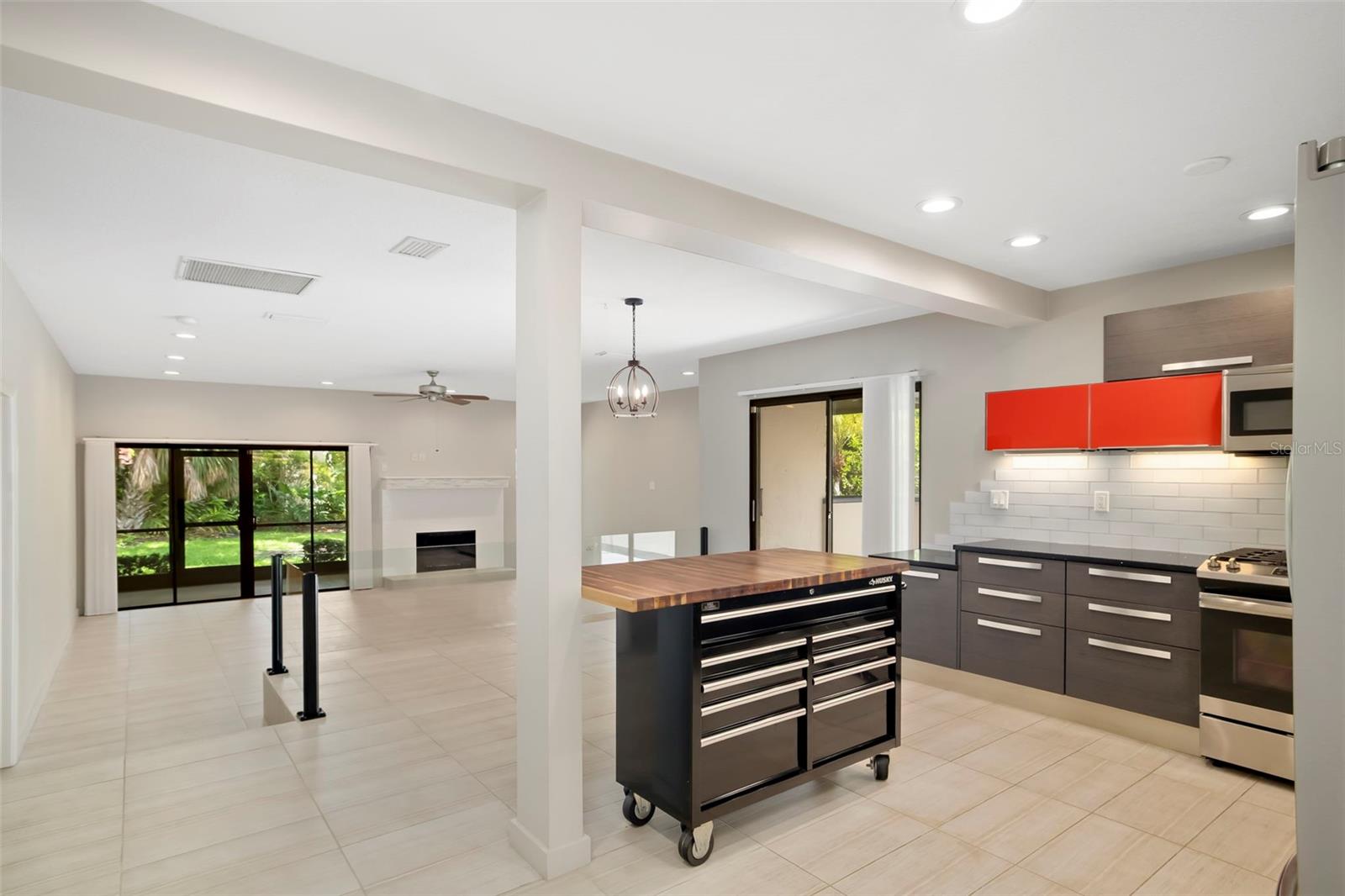4820 KESTRAL PARK CIR #18