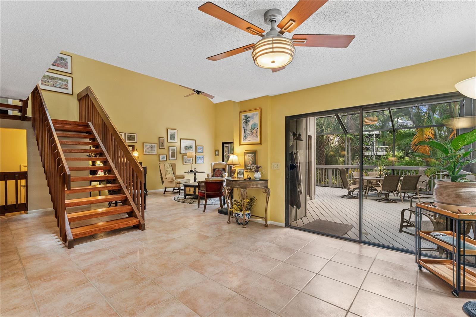 1475 LANDINGS CIR #43