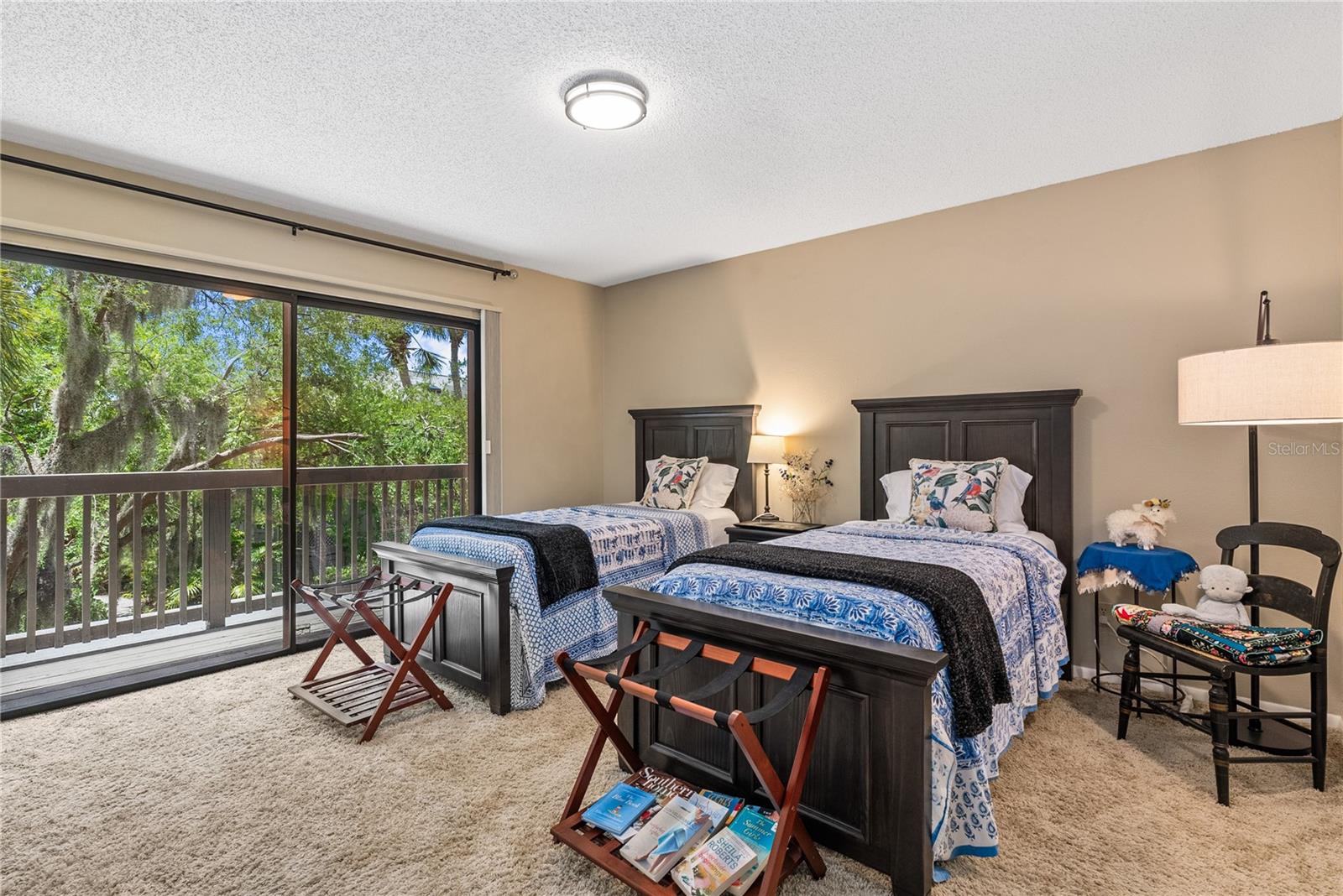 1475 LANDINGS CIR #43
