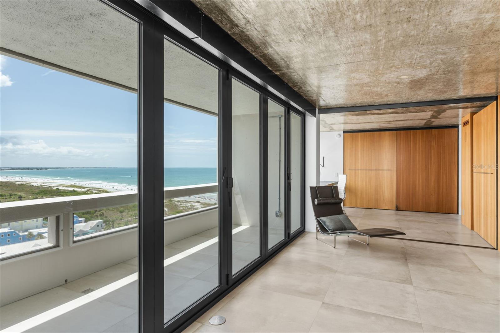 5400 OCEAN BLVD ##15 1-4