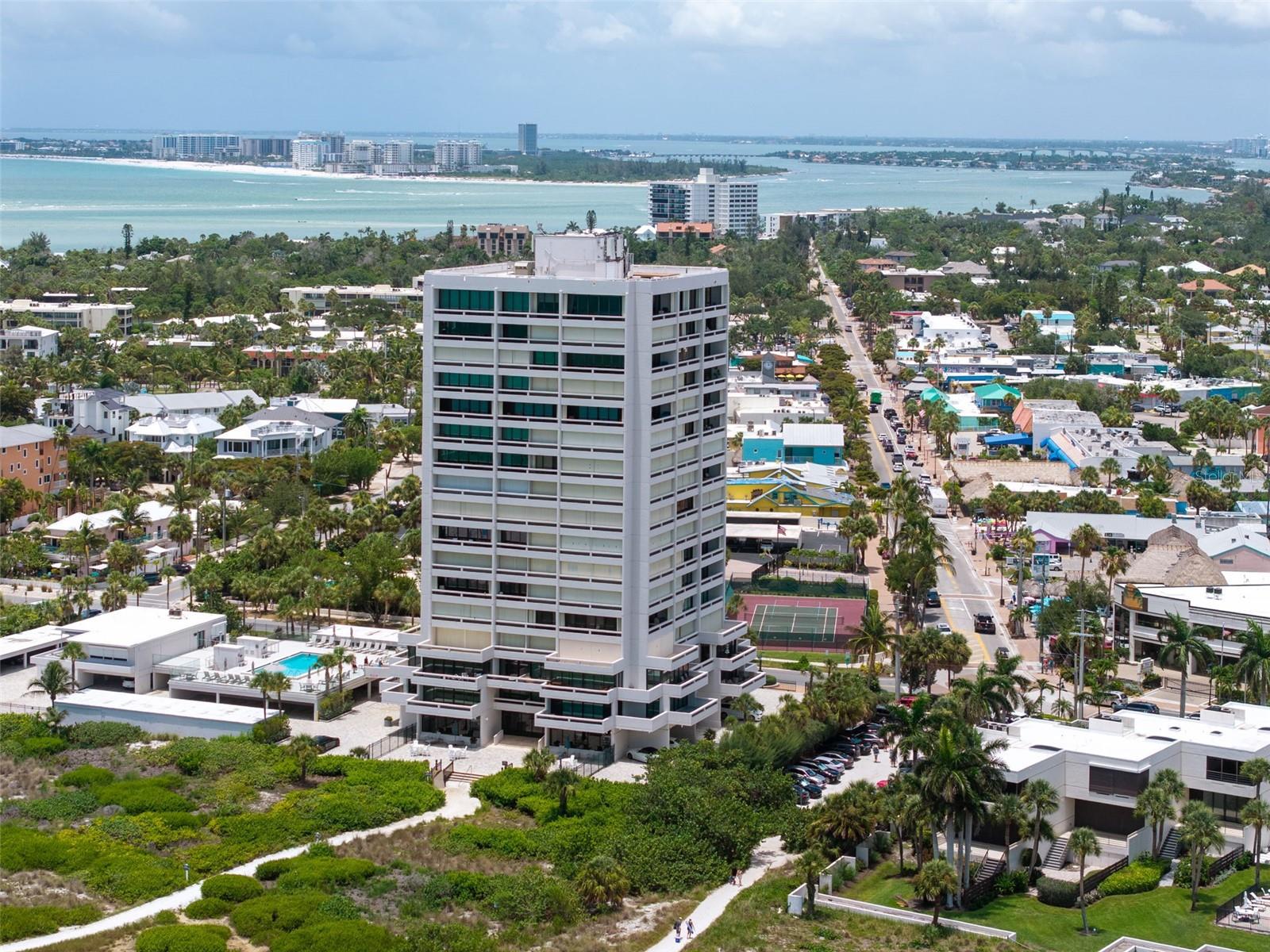 5400 OCEAN BLVD ##15 1-4