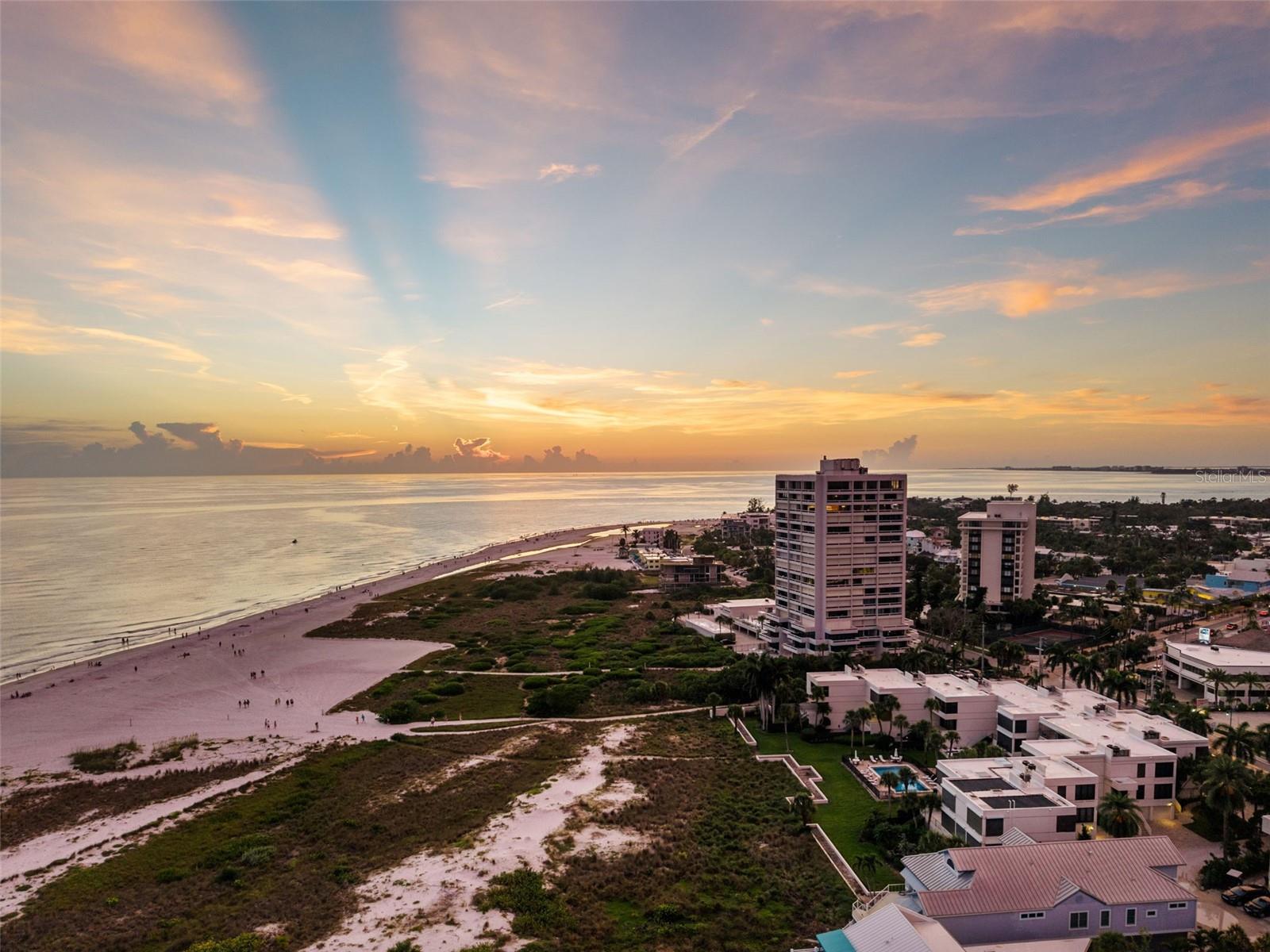 5400 OCEAN BLVD ##15 1-4