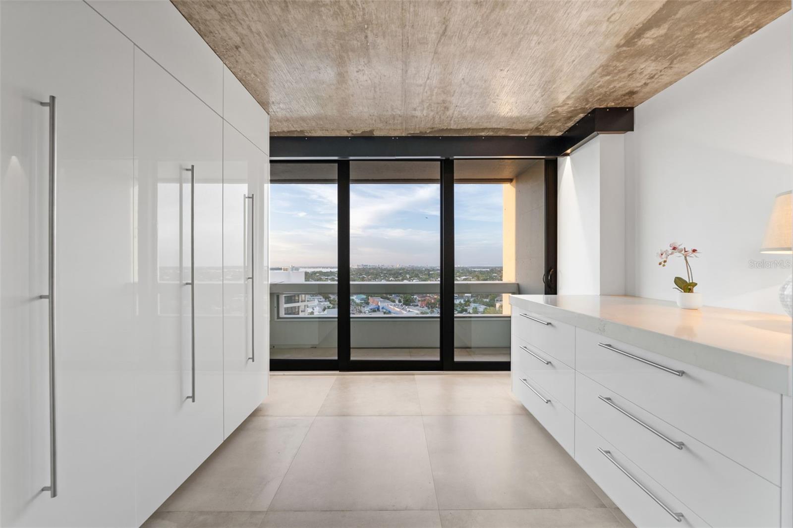 5400 OCEAN BLVD ##15 1-4