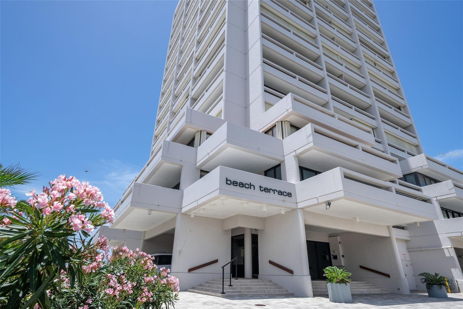 5400 OCEAN BLVD ##15 1-4