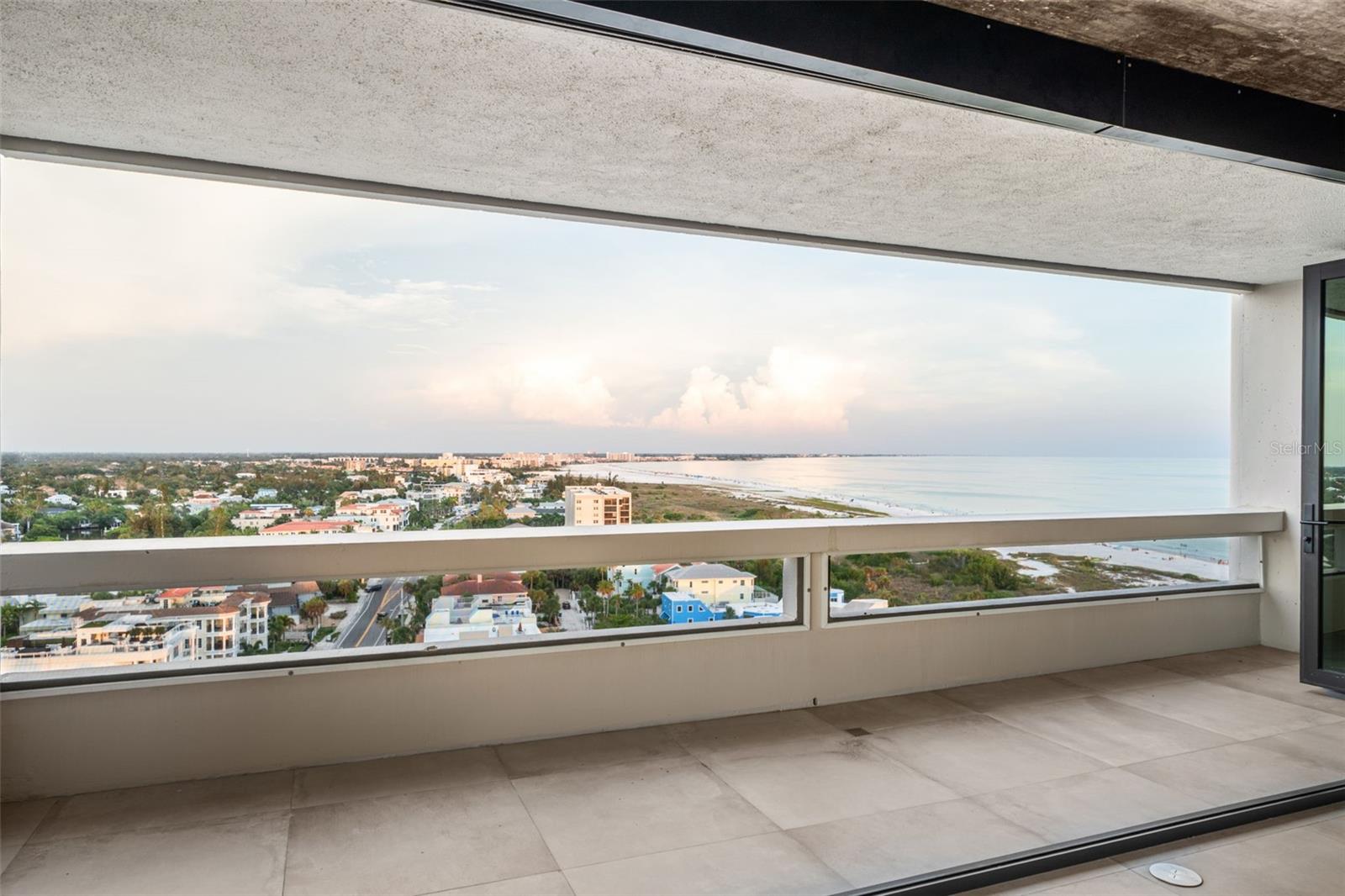 5400 OCEAN BLVD ##15 1-4