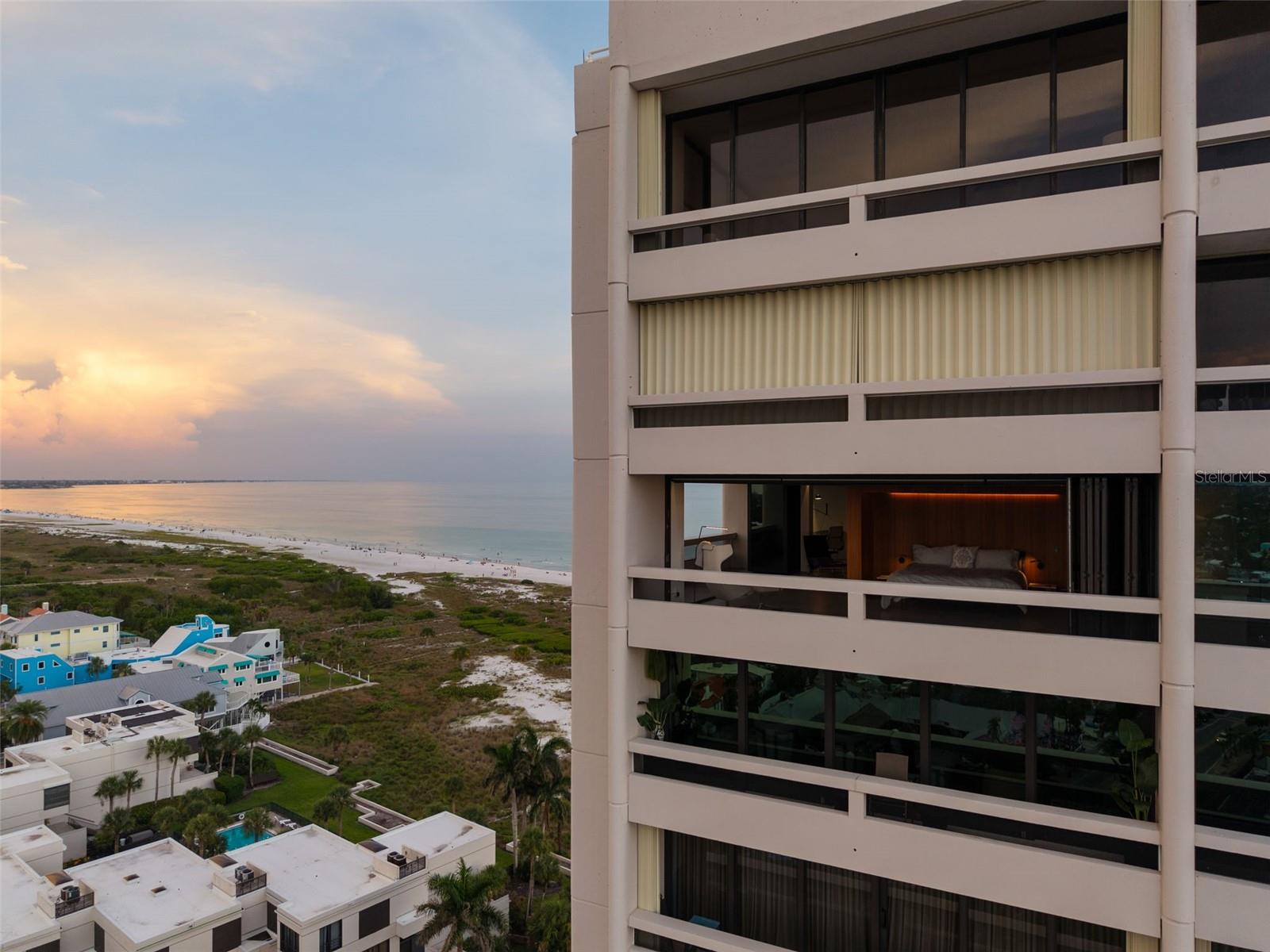5400 OCEAN BLVD ##15 1-4