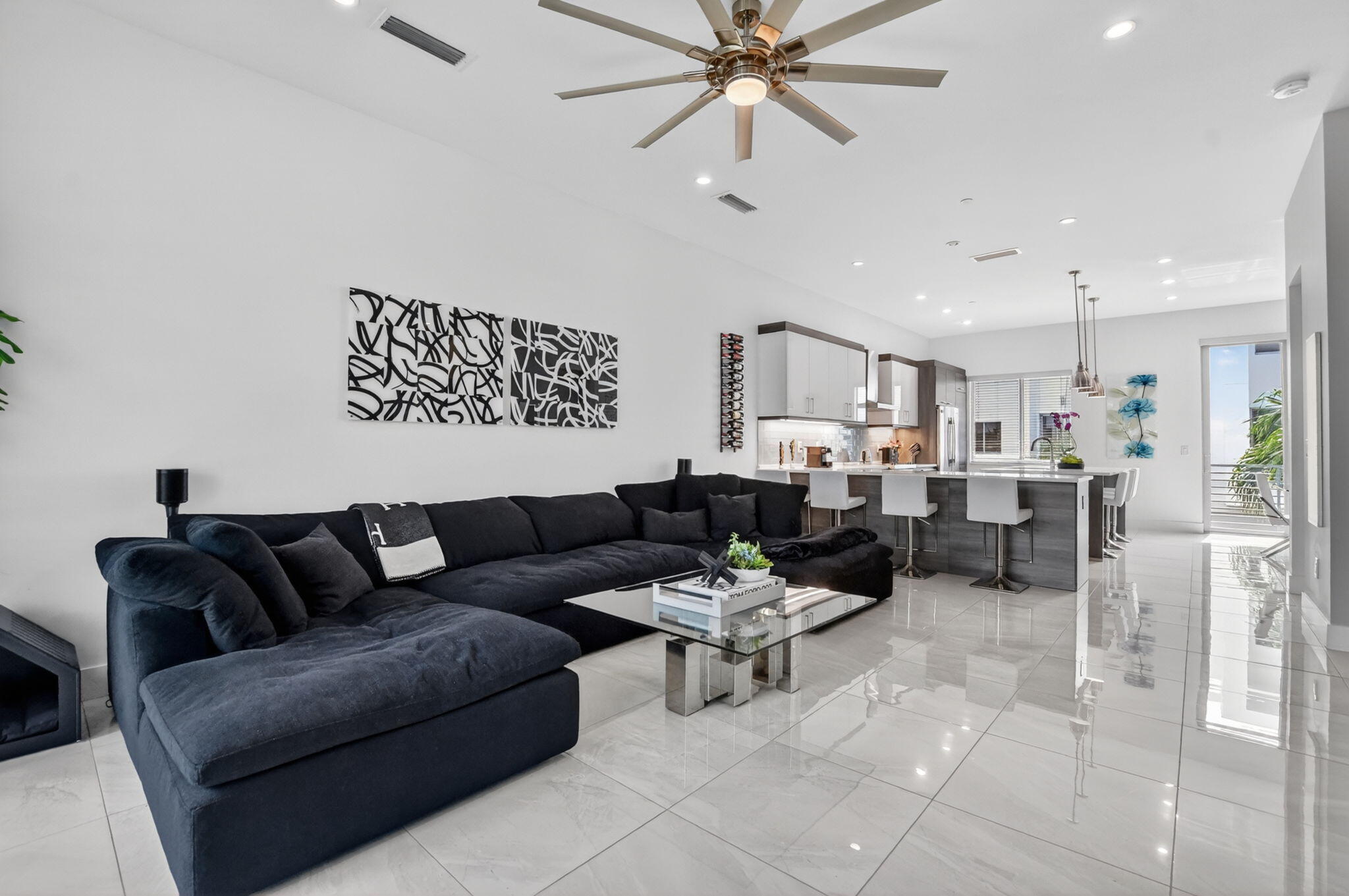 4021 NW 18th Way