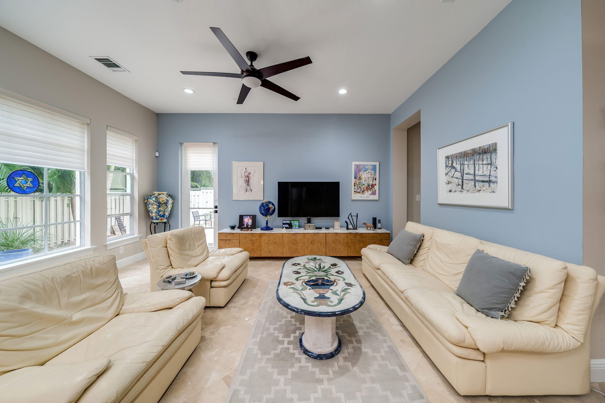 129 Via Poinciana Lane