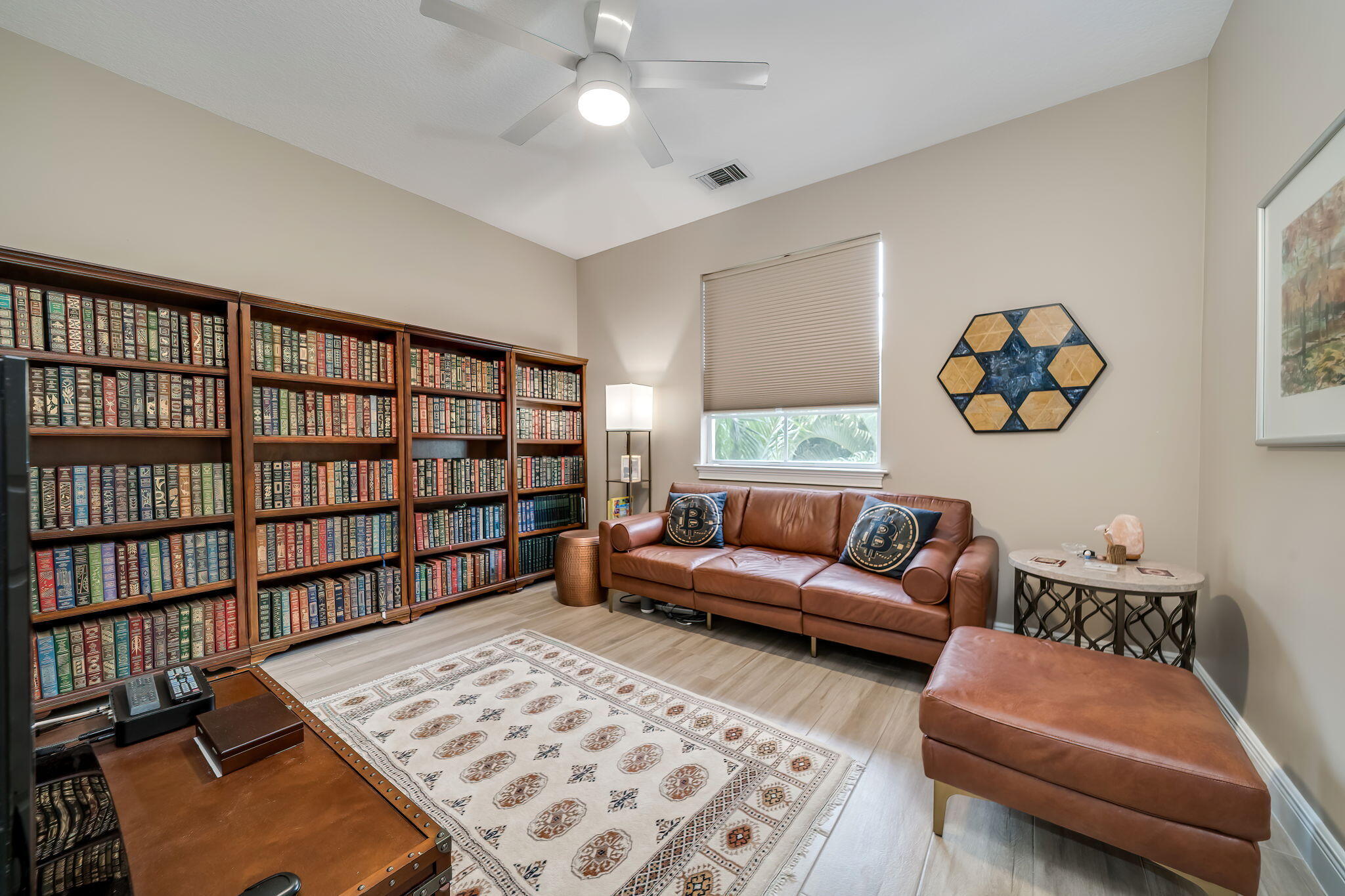 129 Via Poinciana Lane