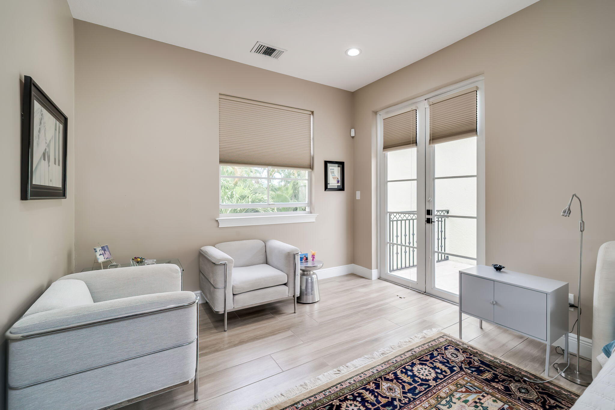 129 Via Poinciana Lane