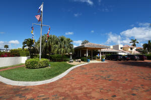 3533 Harbor Circle
