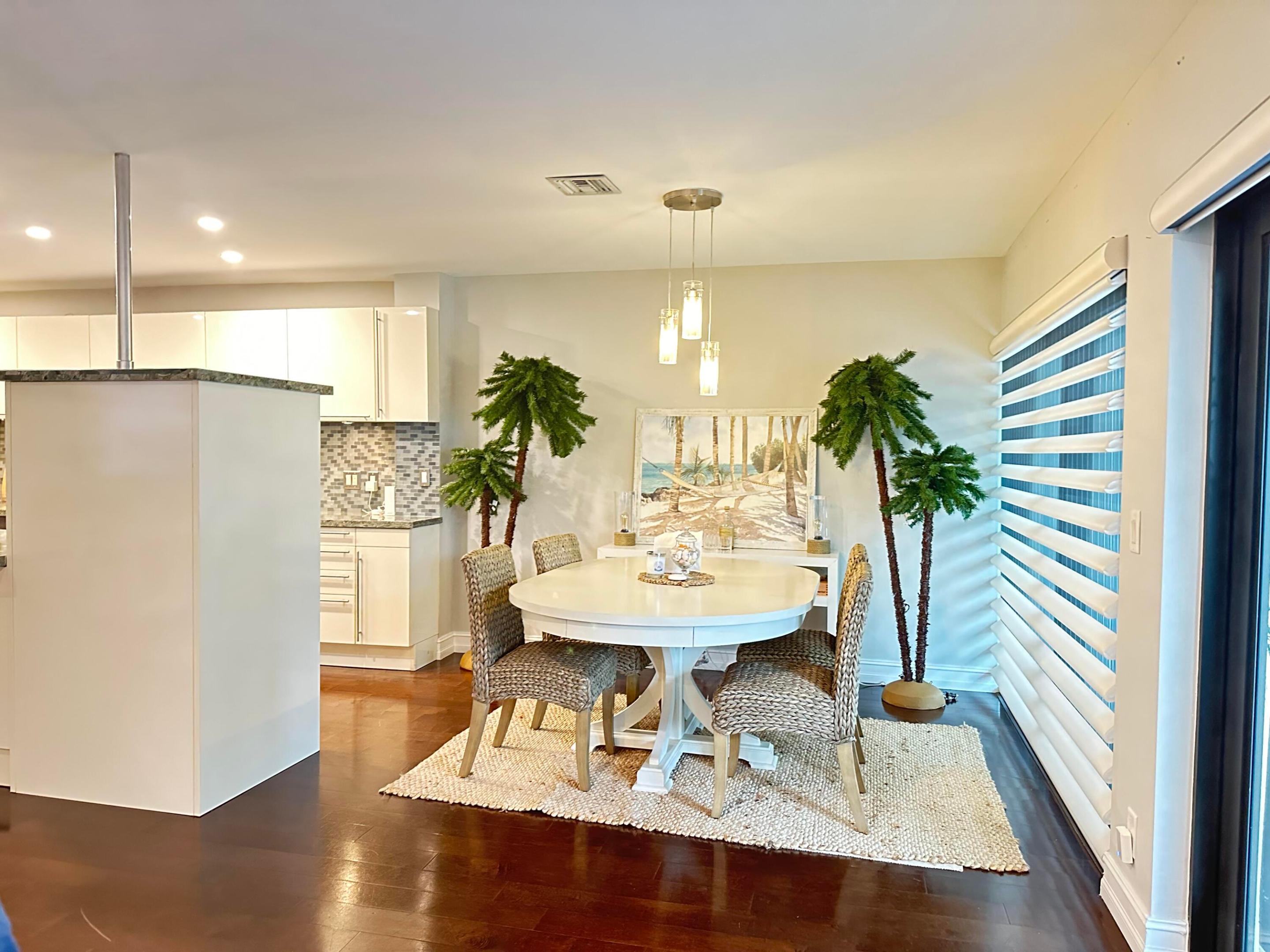 3533 Harbor Circle