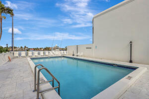 3533 Harbor Circle