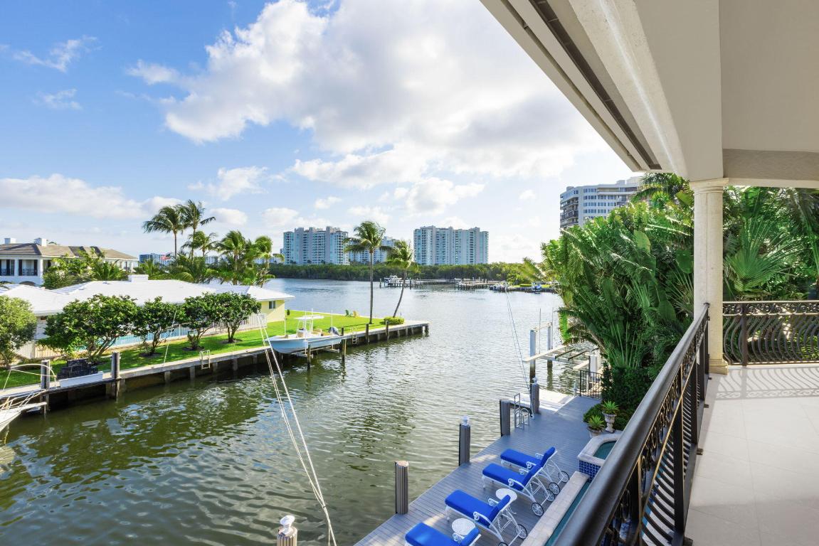 883 Glouchester Street