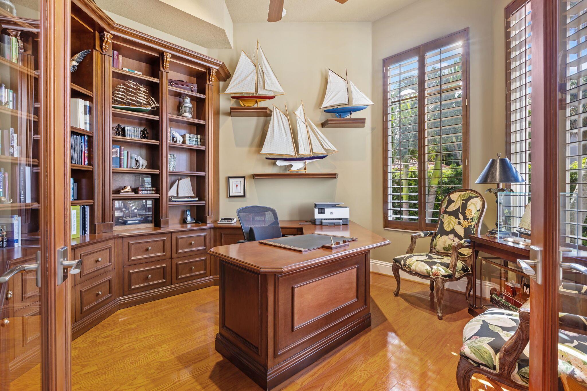 883 Glouchester Street