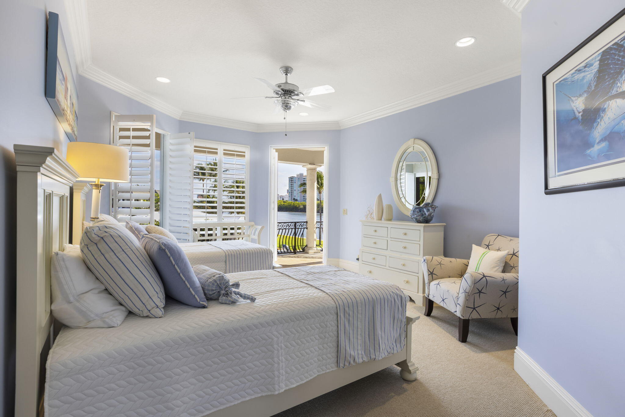 883 Glouchester Street