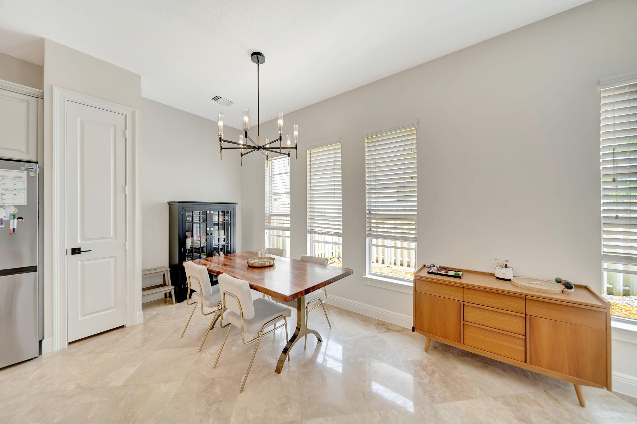 103 Via Poinciana Street