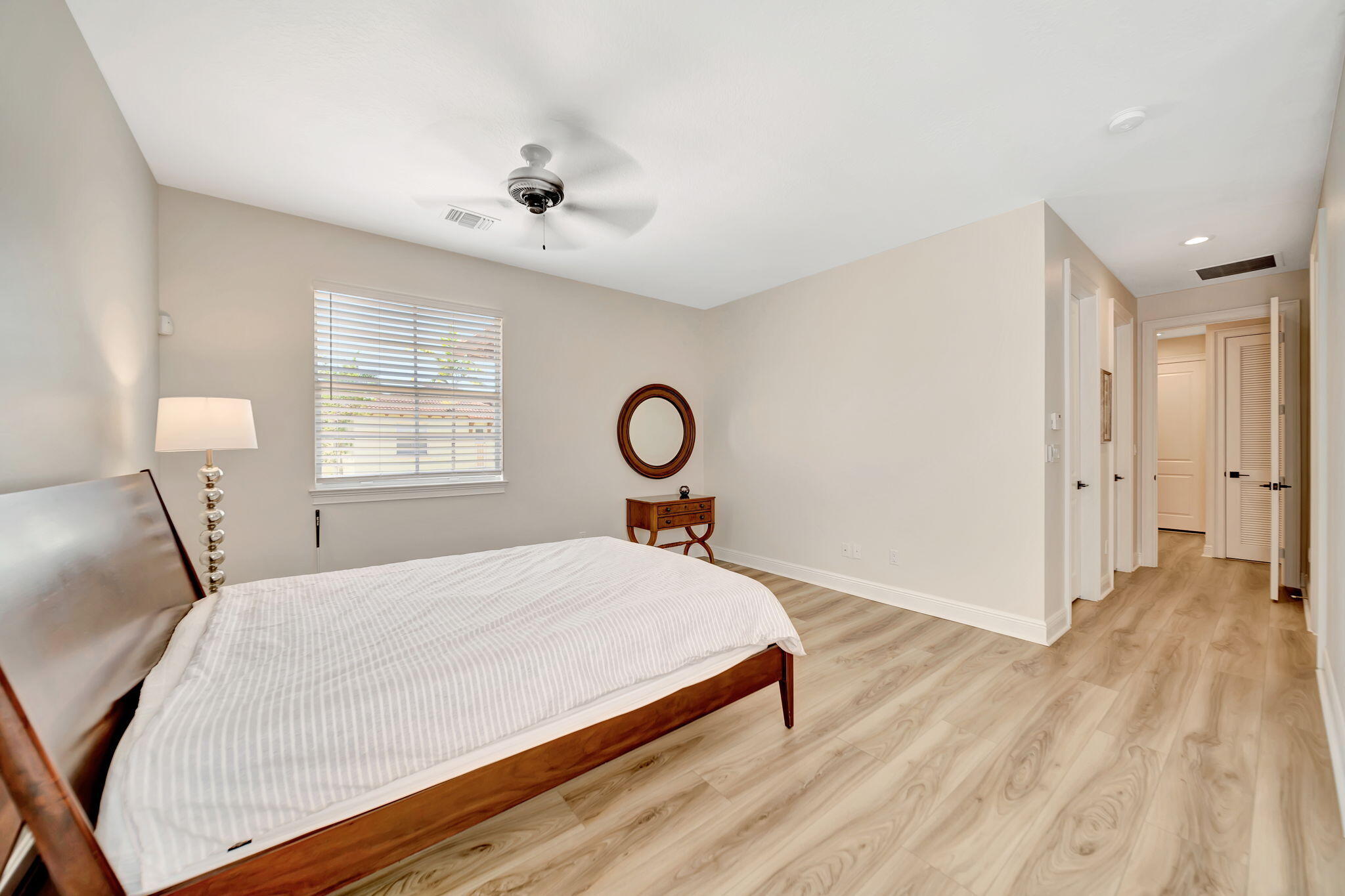 103 Via Poinciana Street