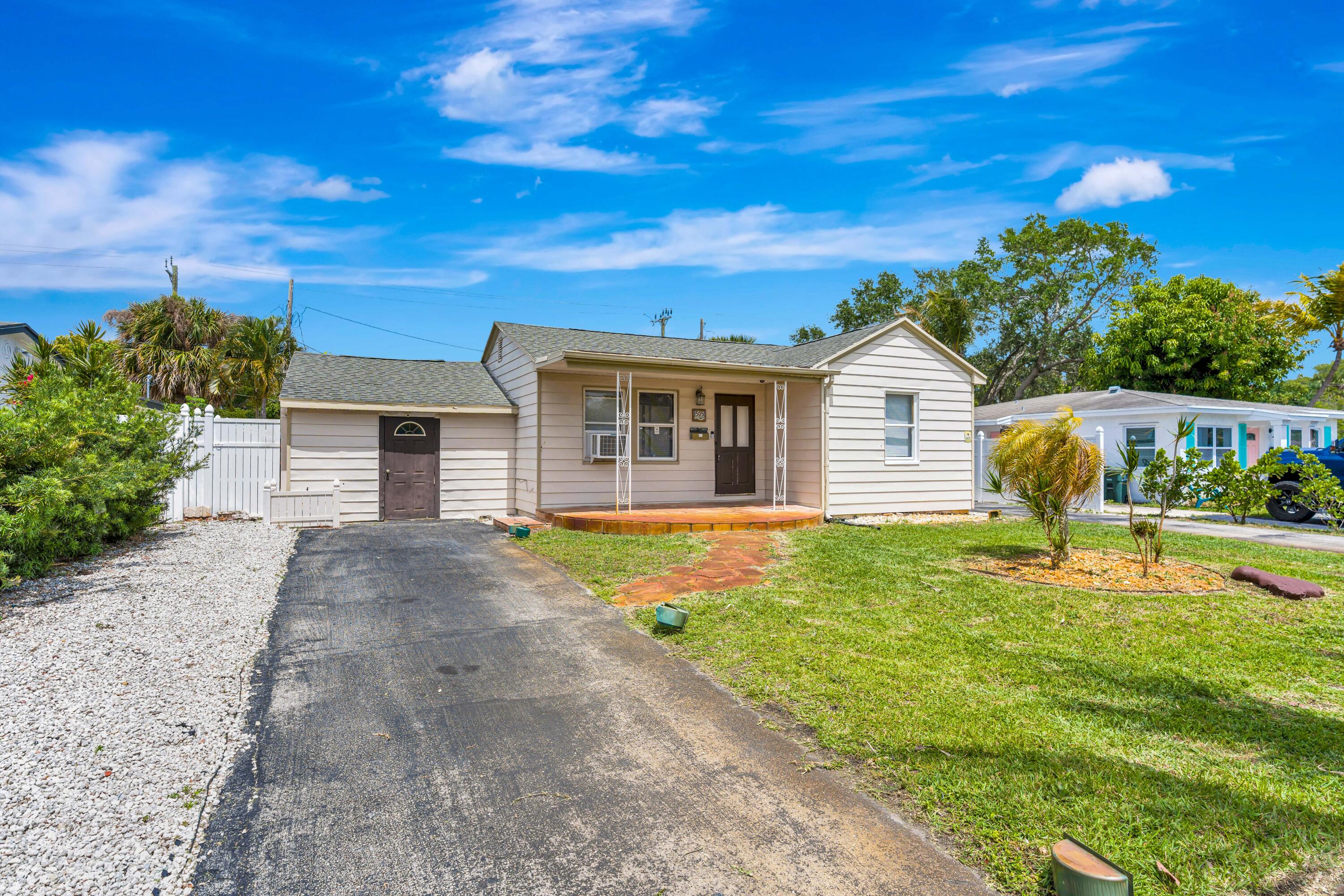 505 Foresteria Drive