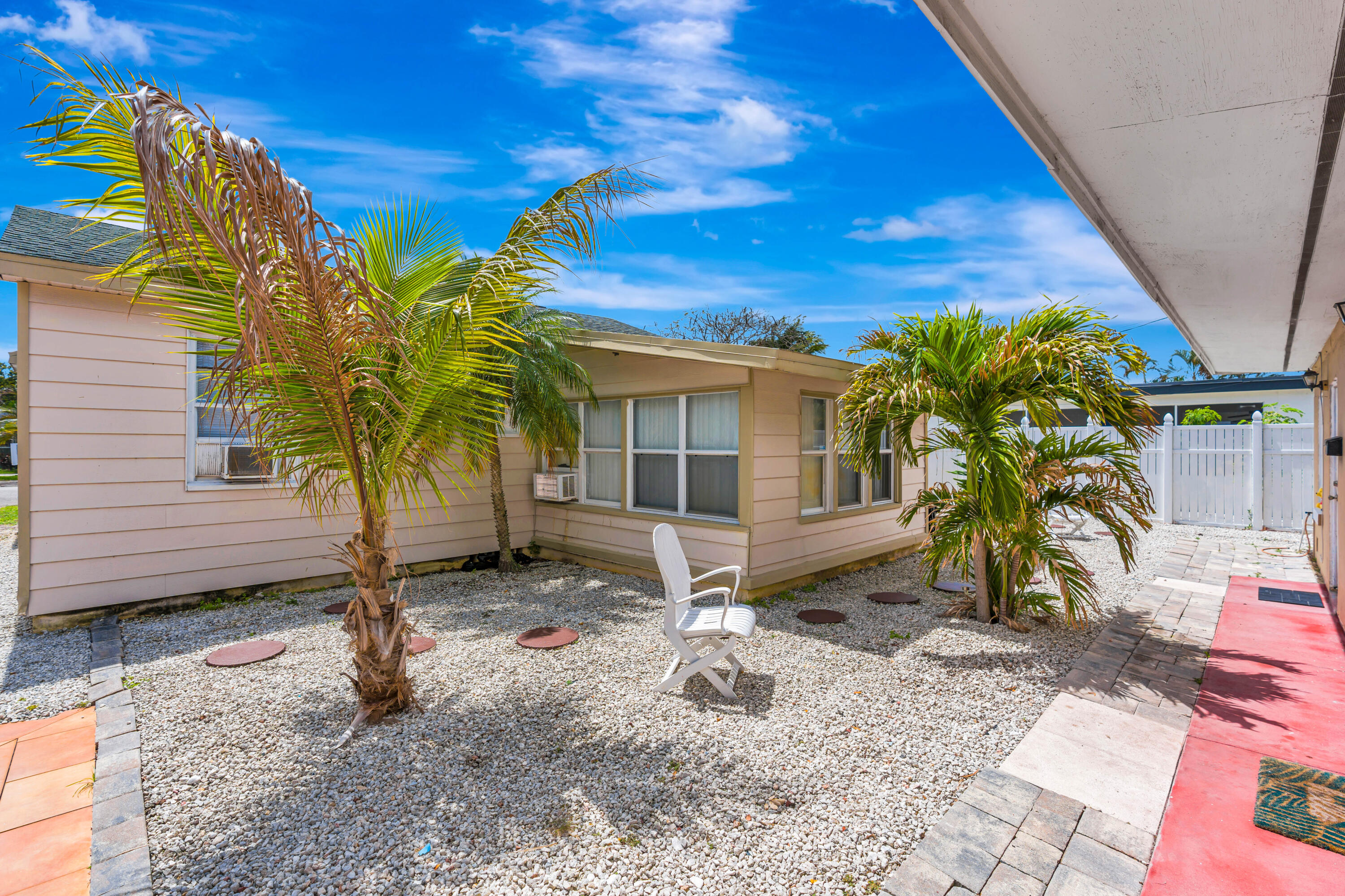 505 Foresteria Drive