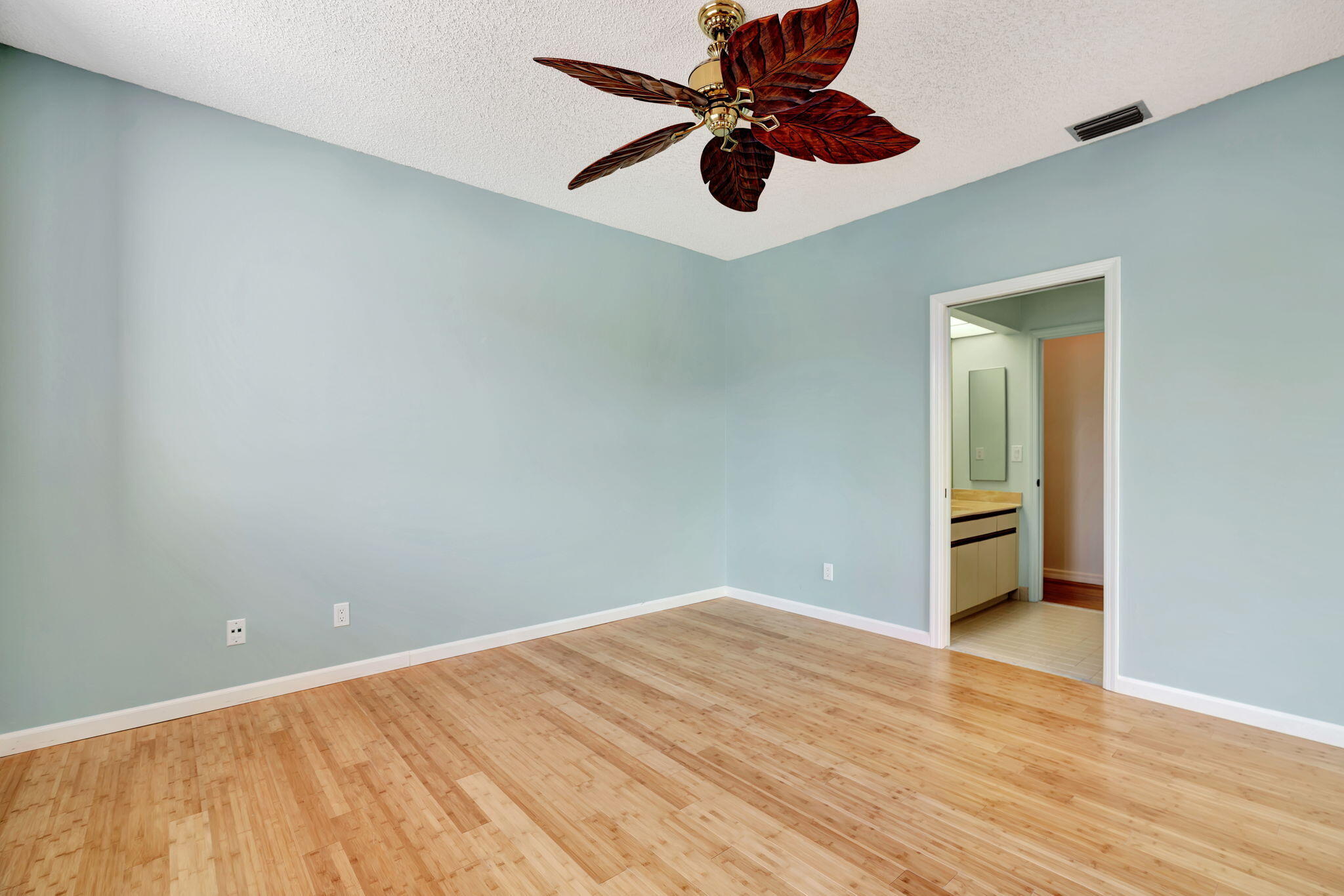 302 Sea Oats Drive F